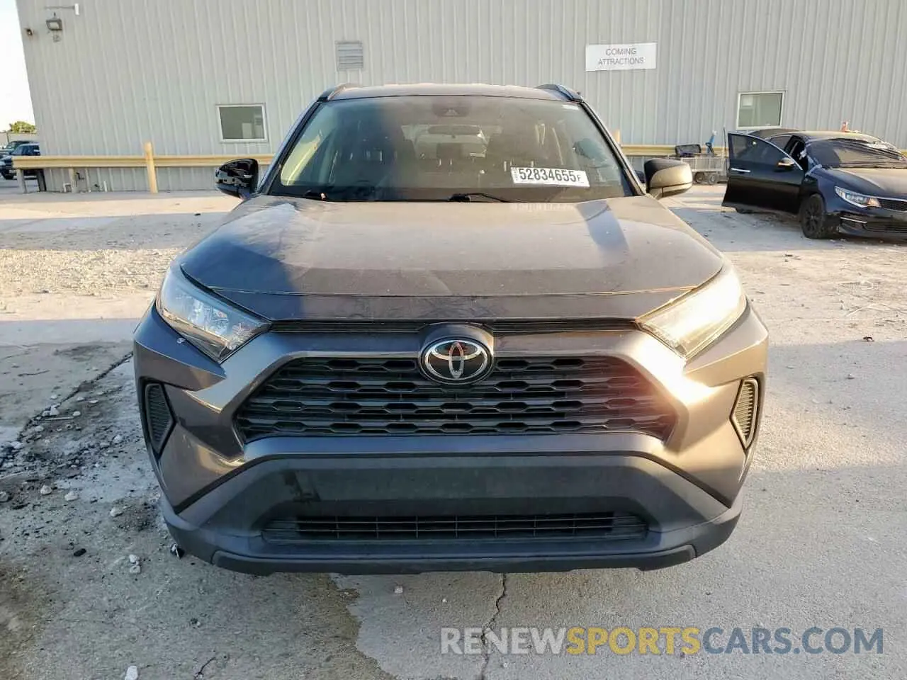 5 Photograph of a damaged car 2T3H1RFV4MW144630 TOYOTA RAV4 2021