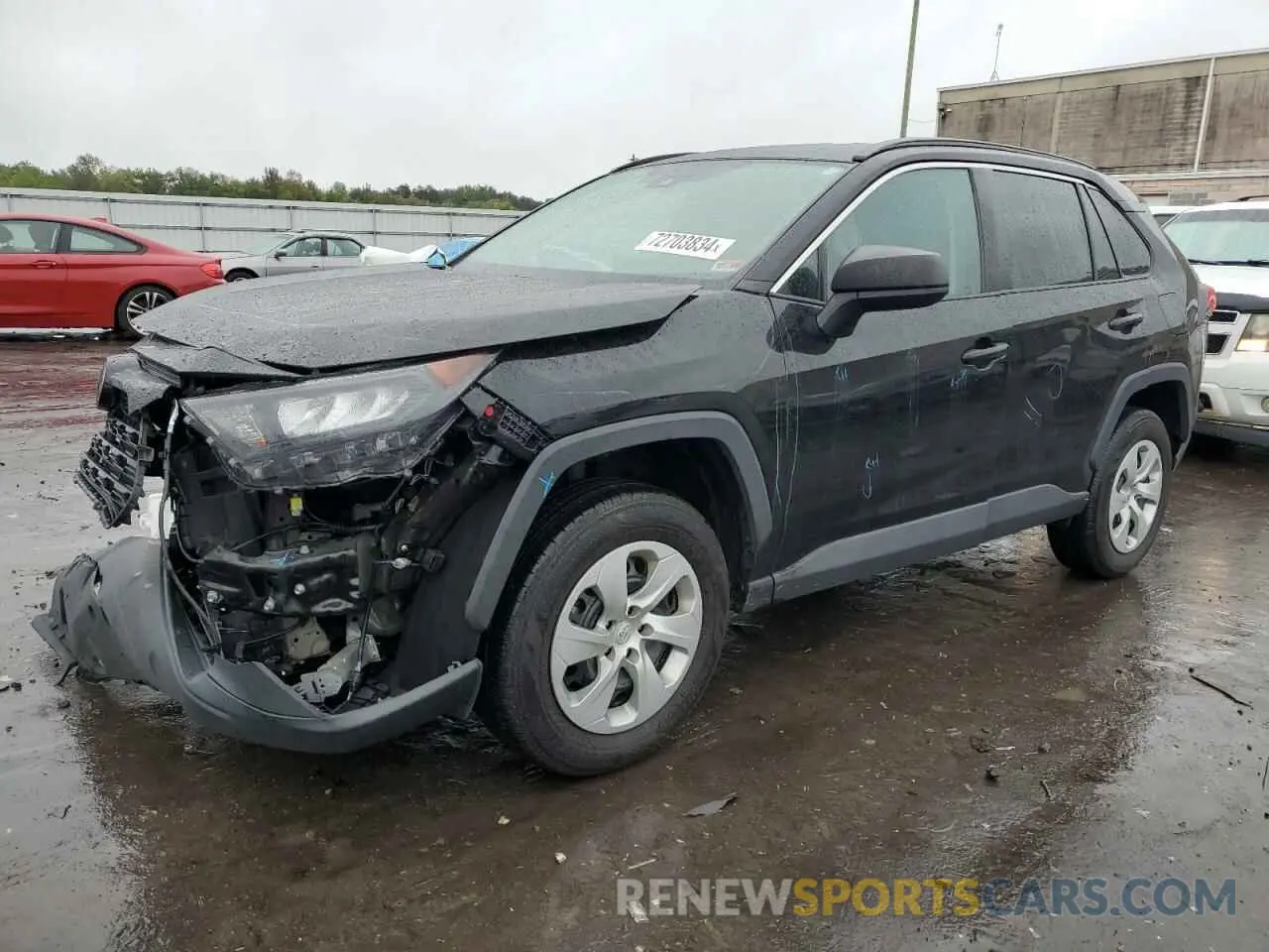 1 Photograph of a damaged car 2T3H1RFV5MC121424 TOYOTA RAV4 2021