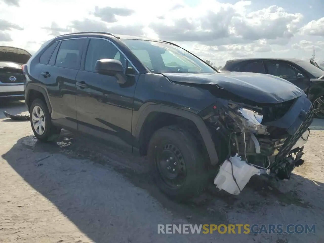 4 Photograph of a damaged car 2T3H1RFV5MC142614 TOYOTA RAV4 2021