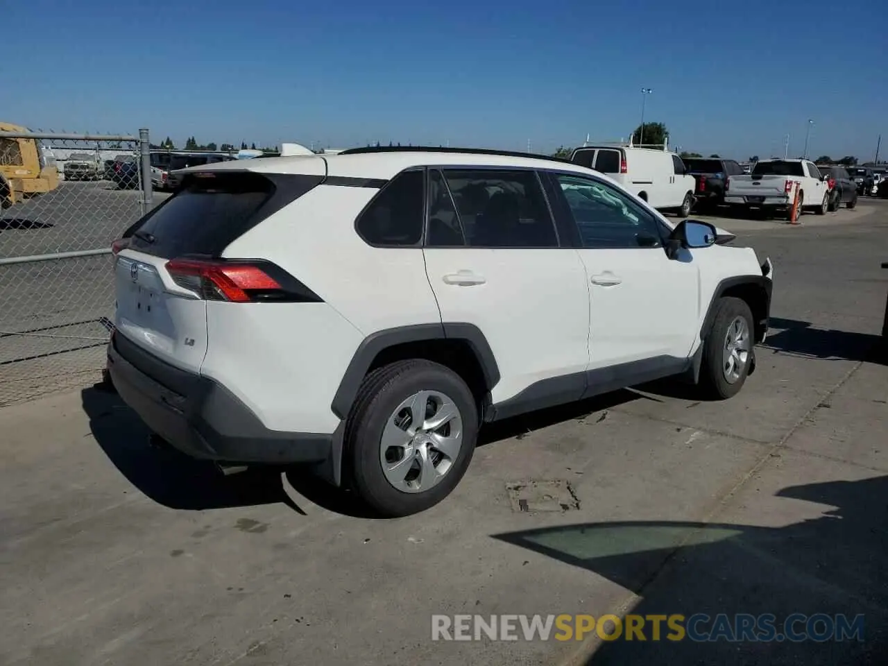 3 Photograph of a damaged car 2T3H1RFV5MW124211 TOYOTA RAV4 2021