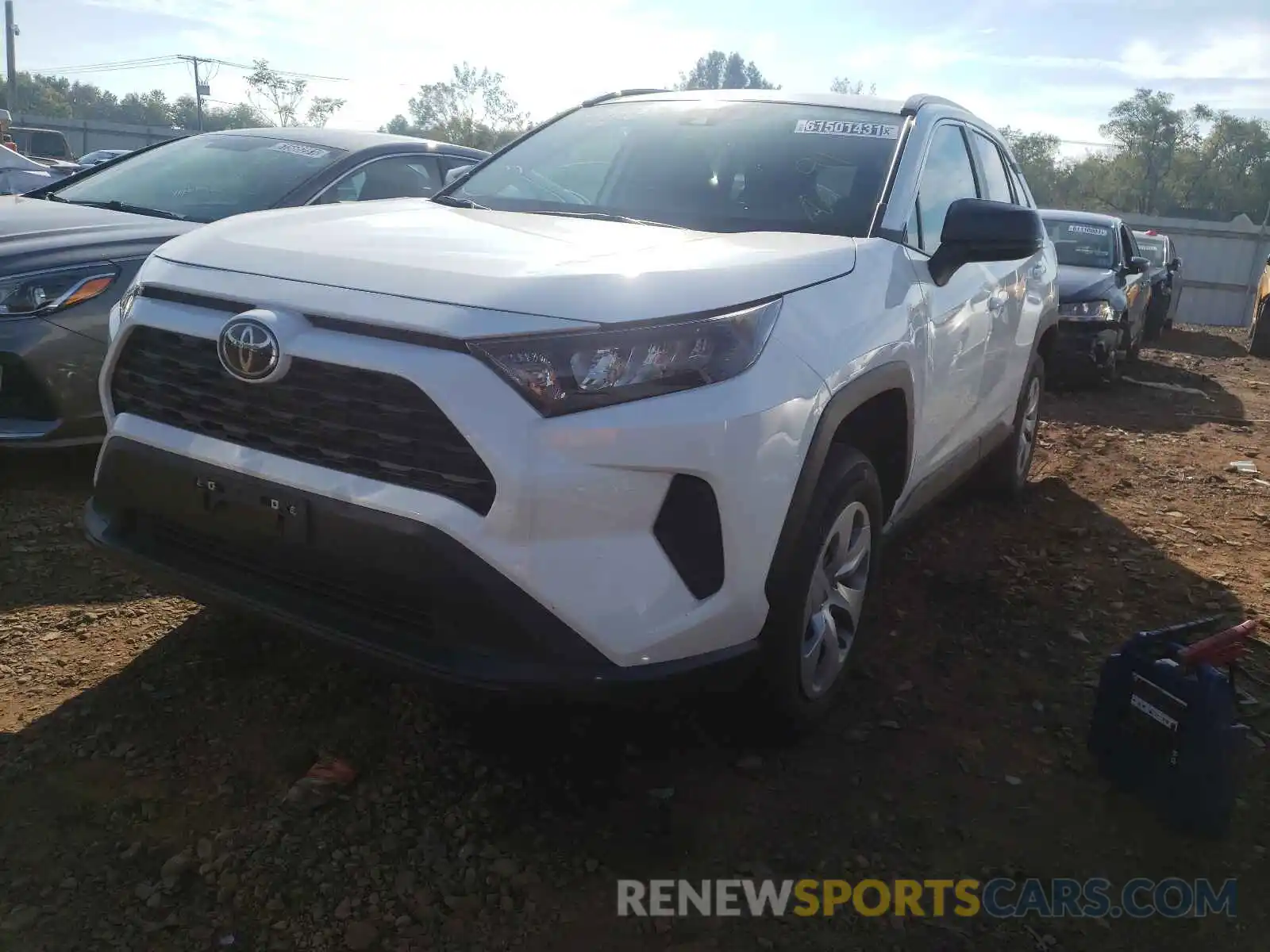 2 Photograph of a damaged car 2T3H1RFV5MW144118 TOYOTA RAV4 2021