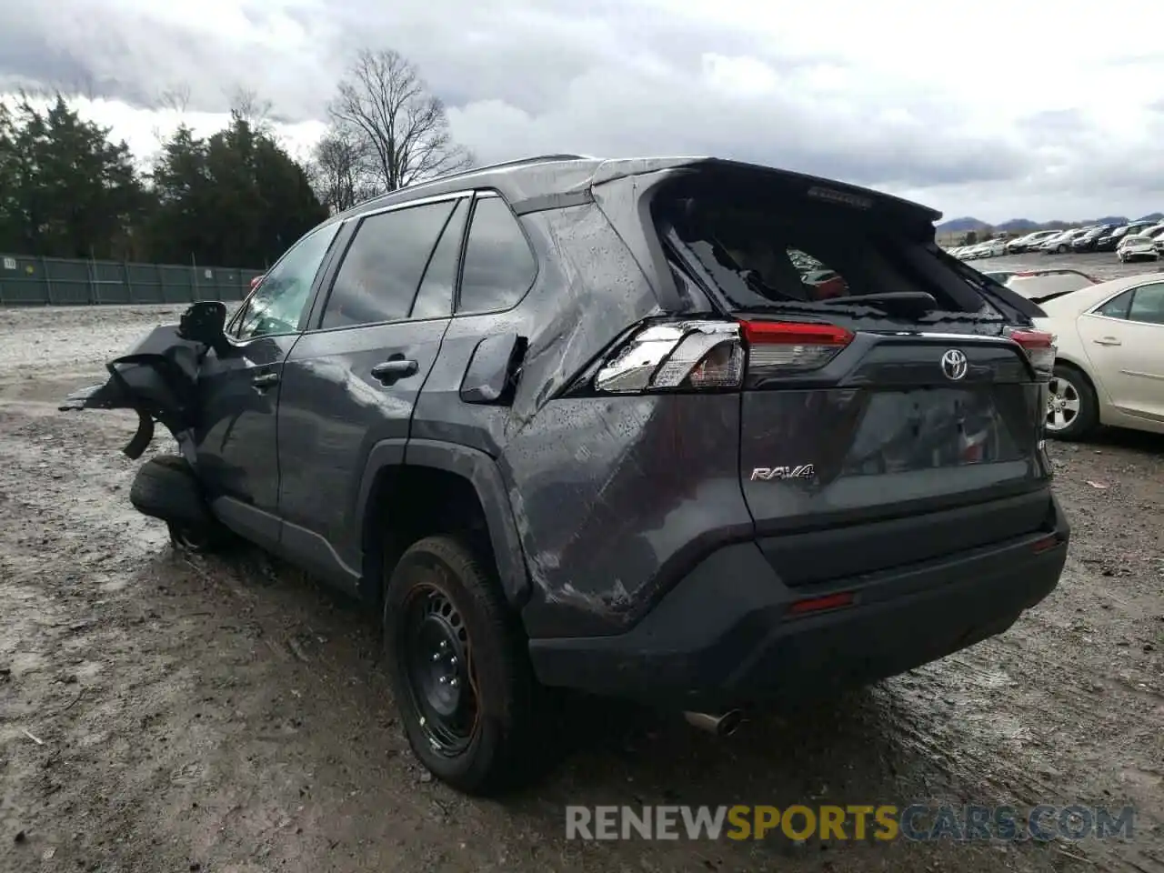 3 Photograph of a damaged car 2T3H1RFV5MW151215 TOYOTA RAV4 2021