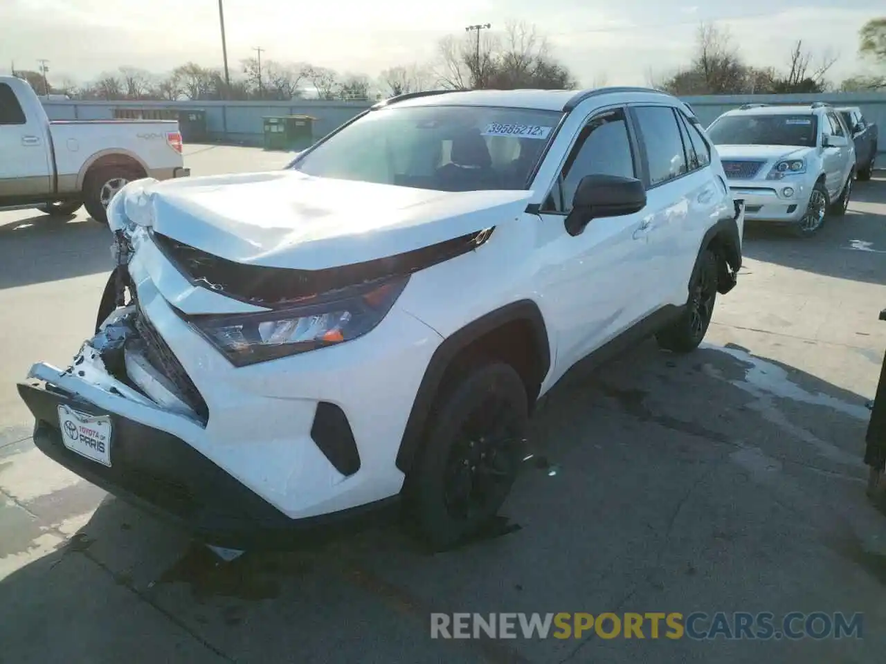 2 Photograph of a damaged car 2T3H1RFV5MW176177 TOYOTA RAV4 2021