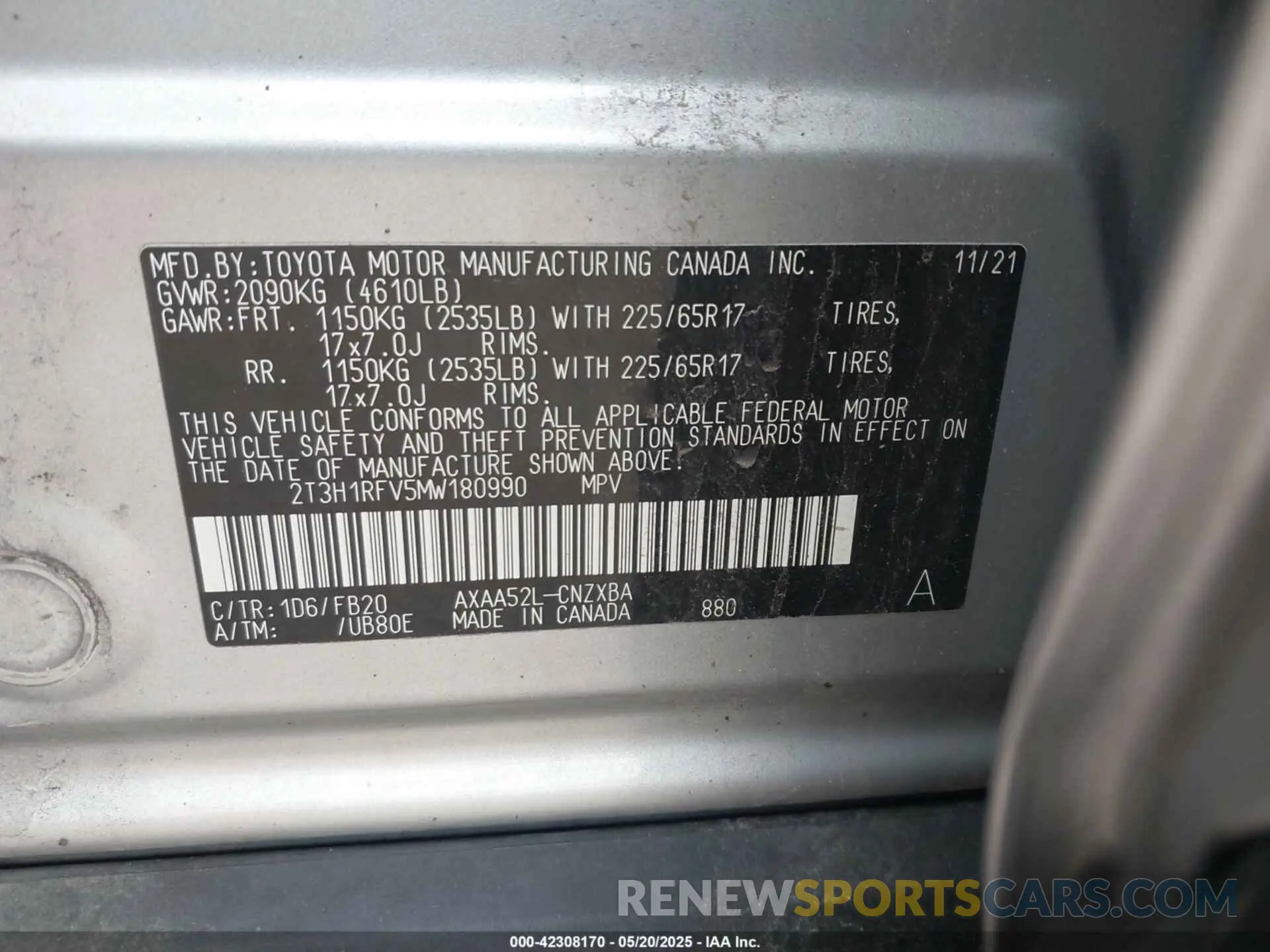 9 Photograph of a damaged car 2T3H1RFV5MW180990 TOYOTA RAV4 2021