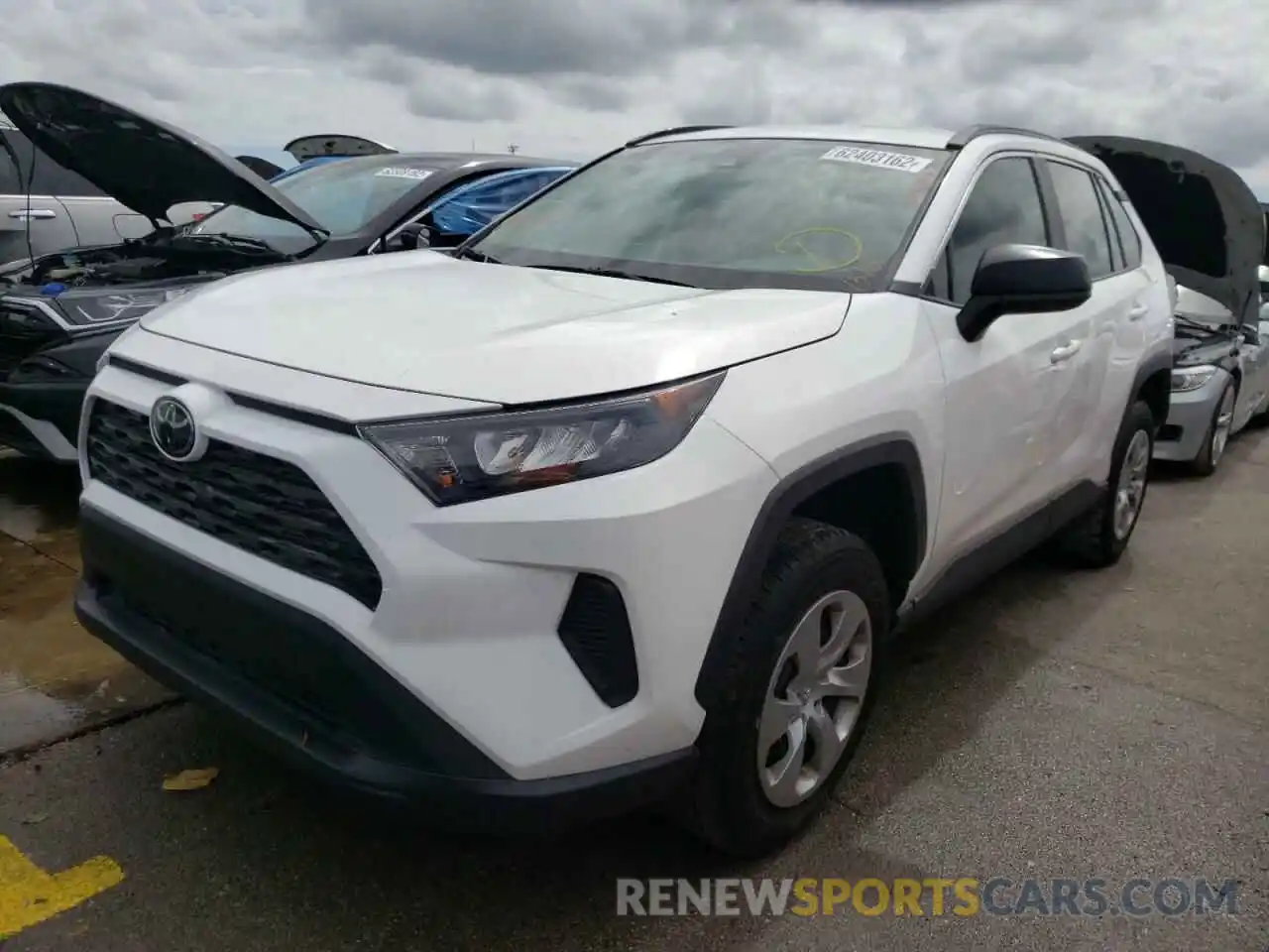 2 Photograph of a damaged car 2T3H1RFV5MW183162 TOYOTA RAV4 2021