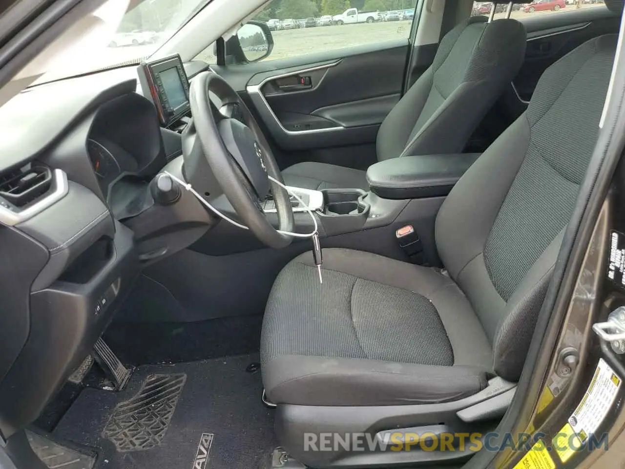 7 Photograph of a damaged car 2T3H1RFV6MC090183 TOYOTA RAV4 2021
