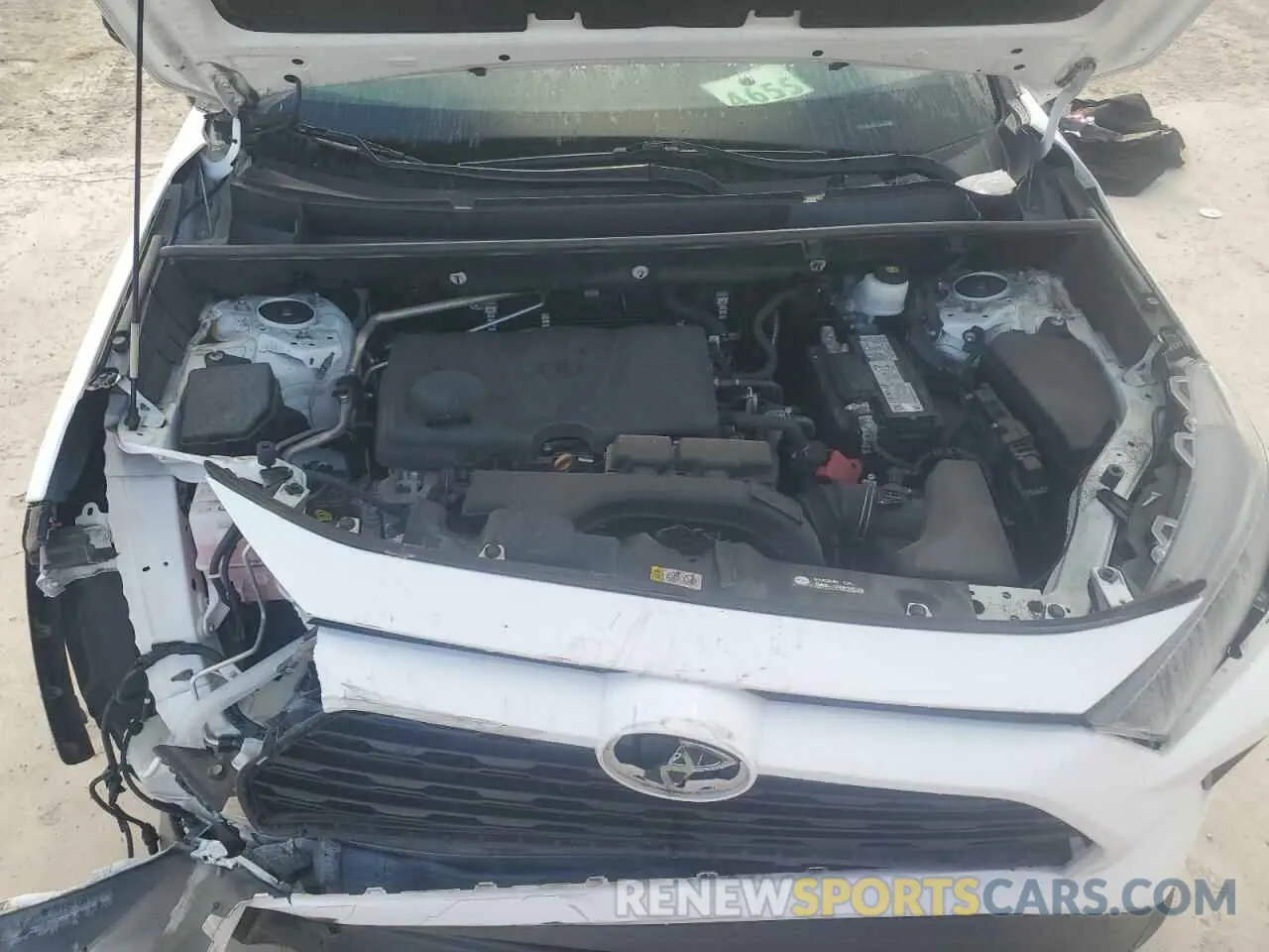 13 Photograph of a damaged car 2T3H1RFV6MC116250 TOYOTA RAV4 2021