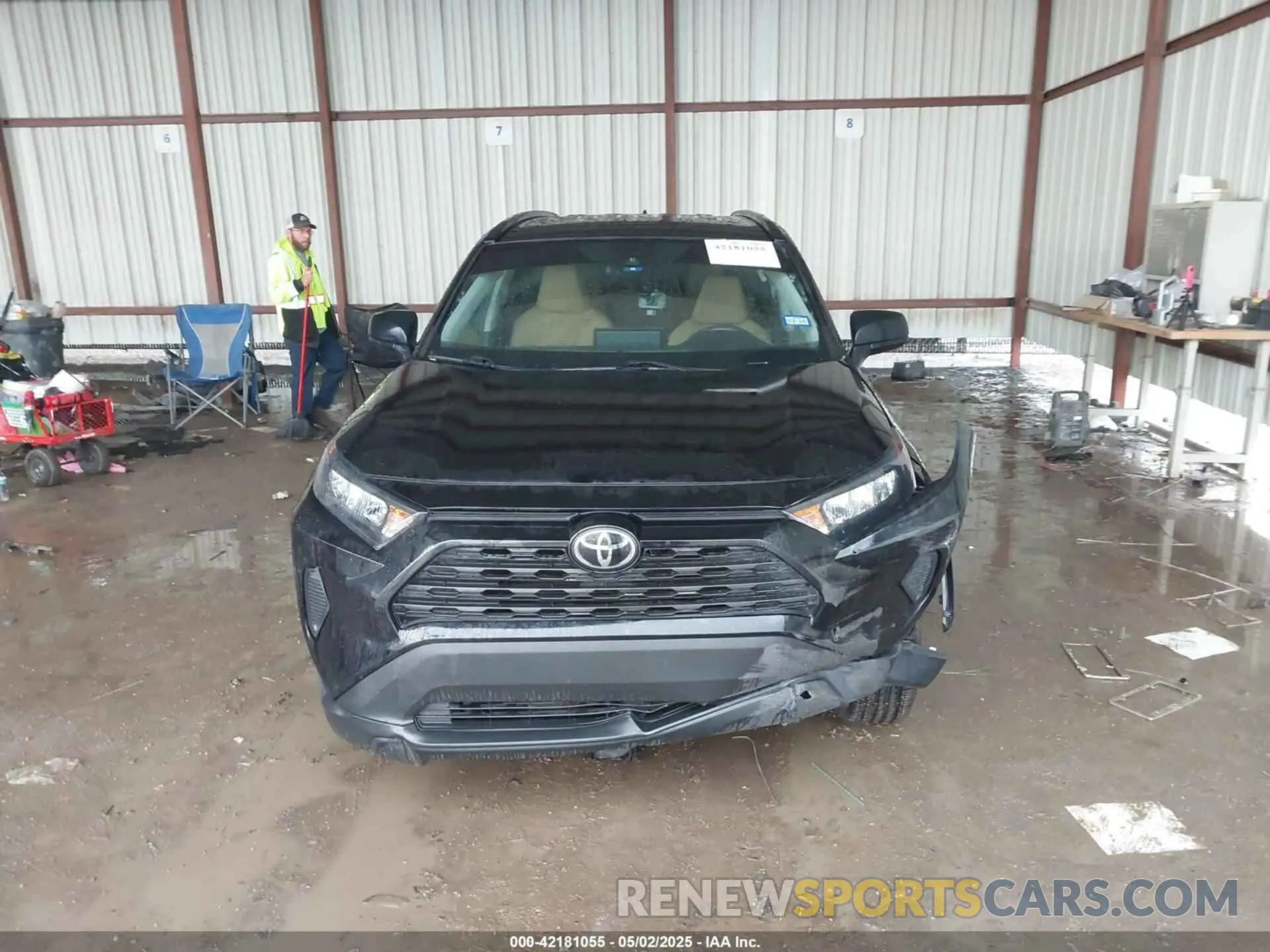 12 Photograph of a damaged car 2T3H1RFV6MC144310 TOYOTA RAV4 2021
