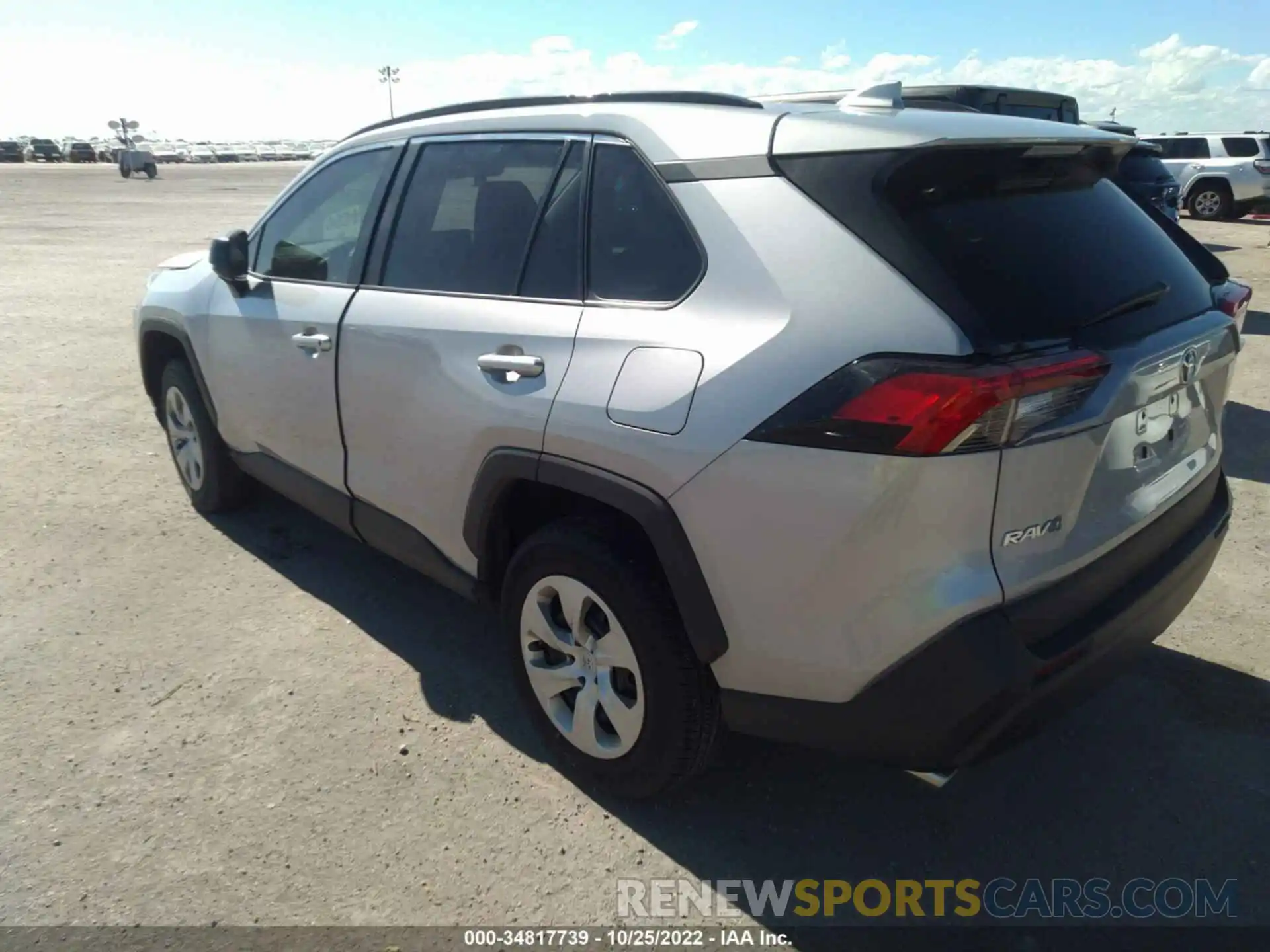 3 Photograph of a damaged car 2T3H1RFV6MC154044 TOYOTA RAV4 2021