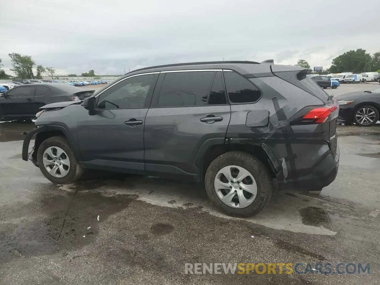 2 Photograph of a damaged car 2T3H1RFV6MW119731 TOYOTA RAV4 2021