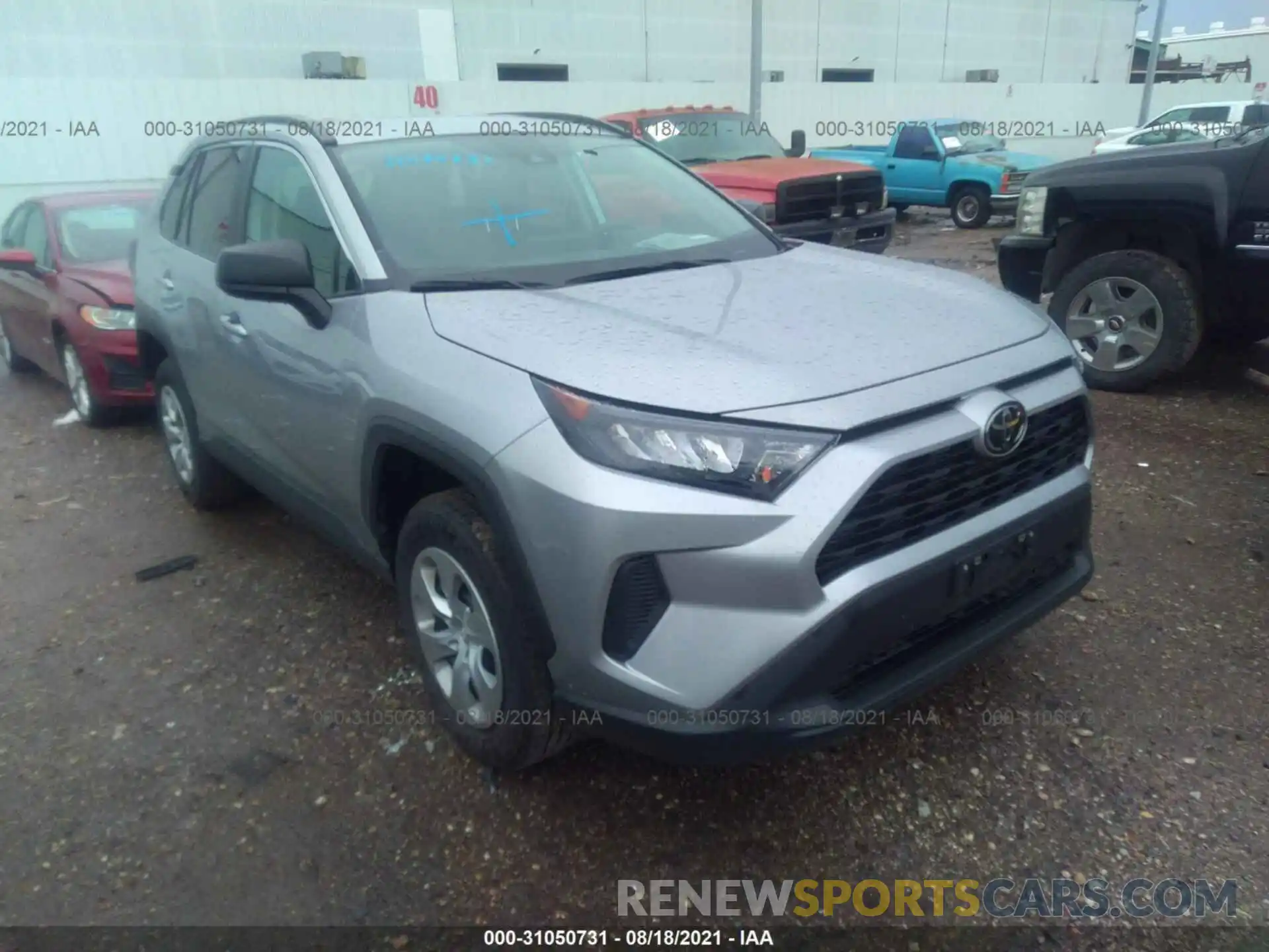 1 Photograph of a damaged car 2T3H1RFV6MW136397 TOYOTA RAV4 2021