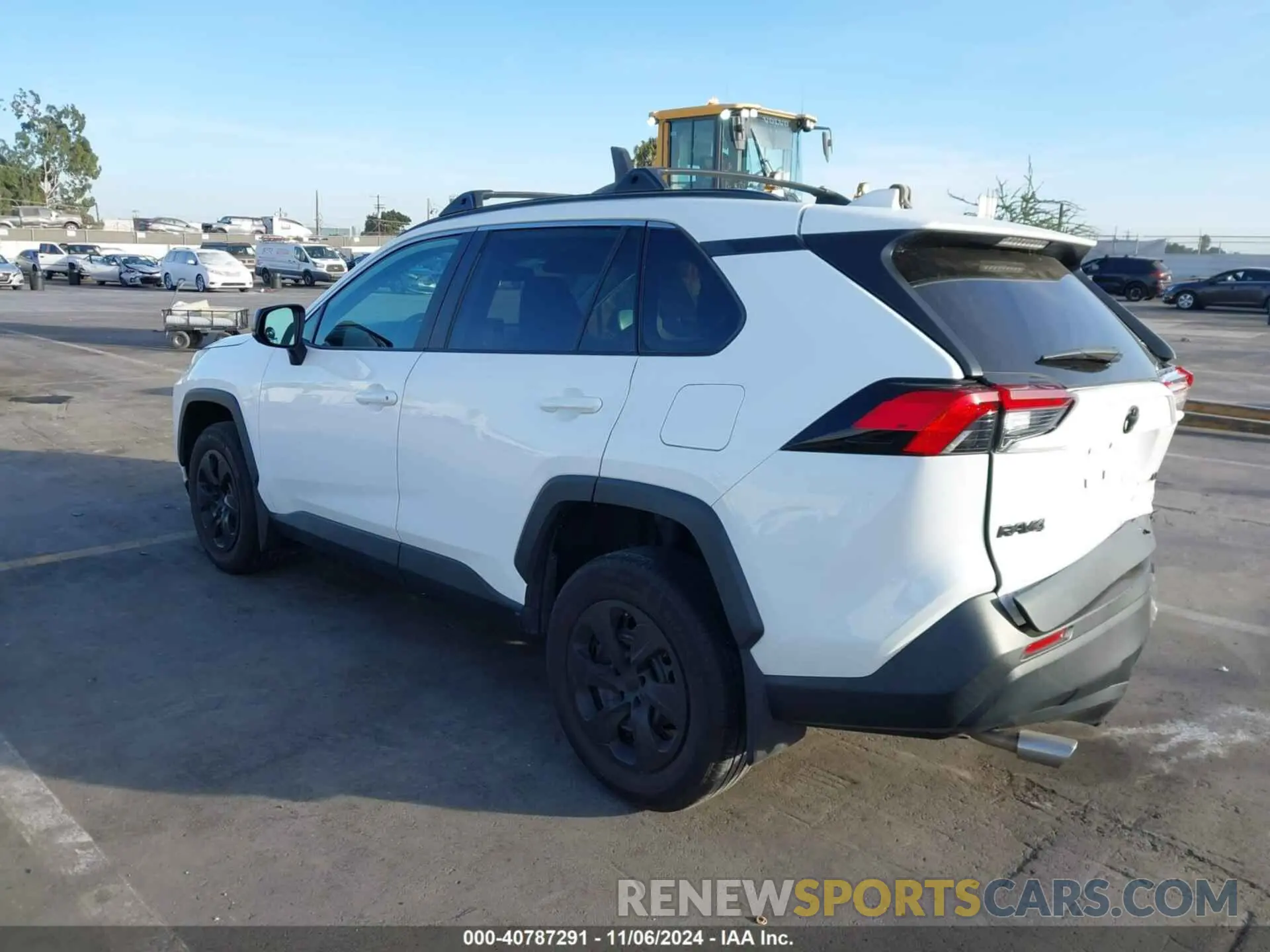 3 Photograph of a damaged car 2T3H1RFV6MW138893 TOYOTA RAV4 2021