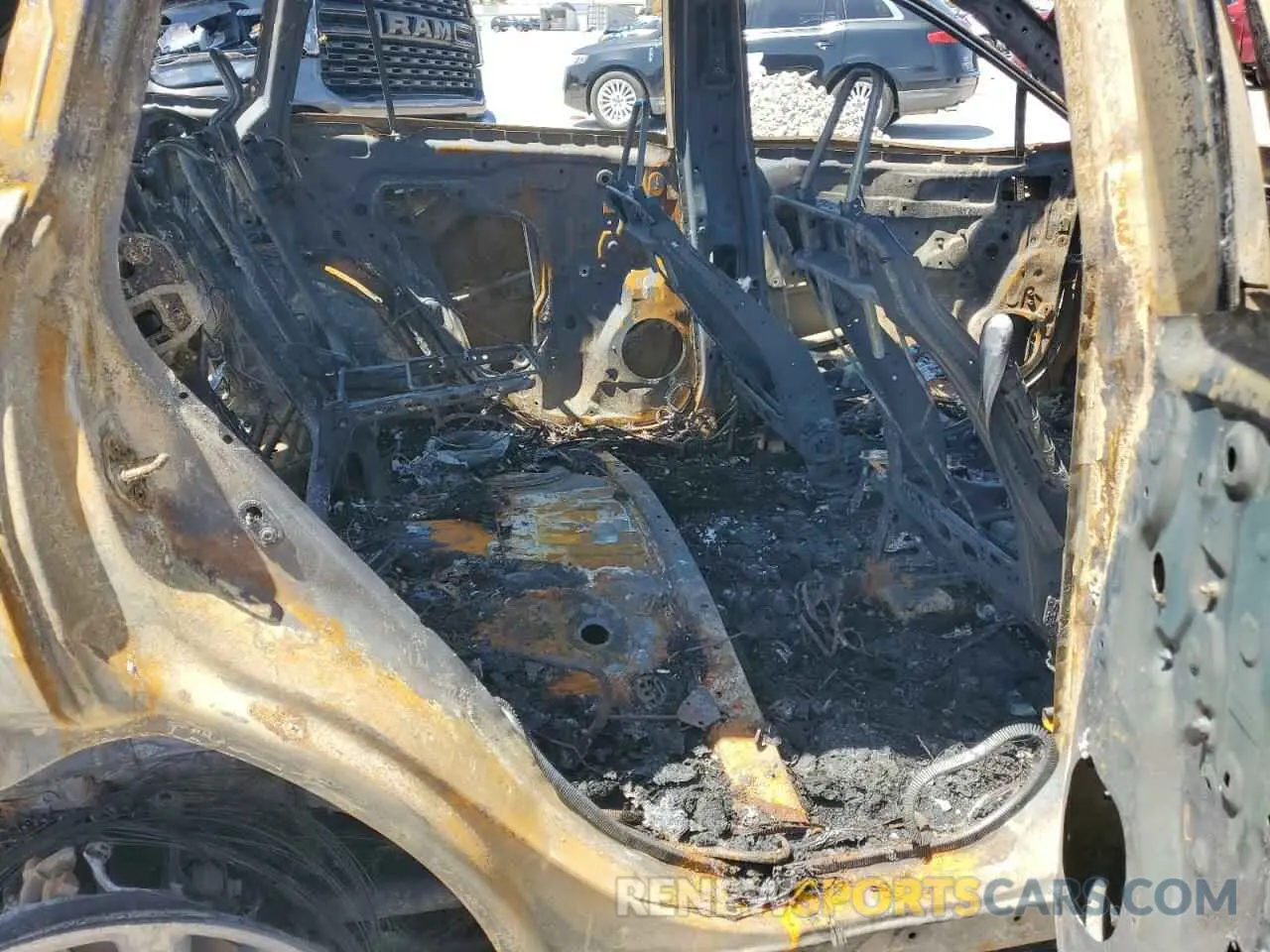 11 Photograph of a damaged car 2T3H1RFV6MW142099 TOYOTA RAV4 2021