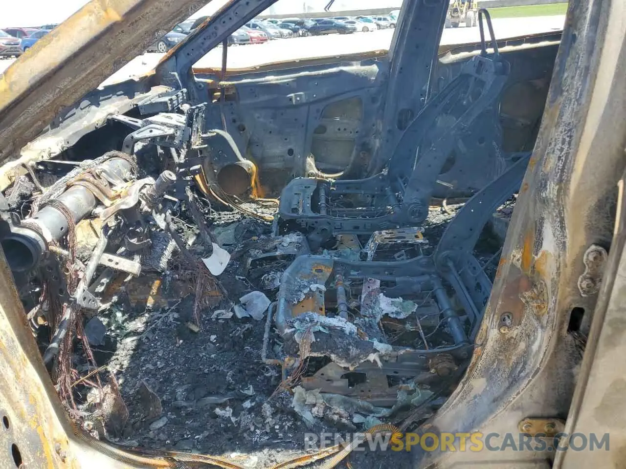 7 Photograph of a damaged car 2T3H1RFV6MW142099 TOYOTA RAV4 2021