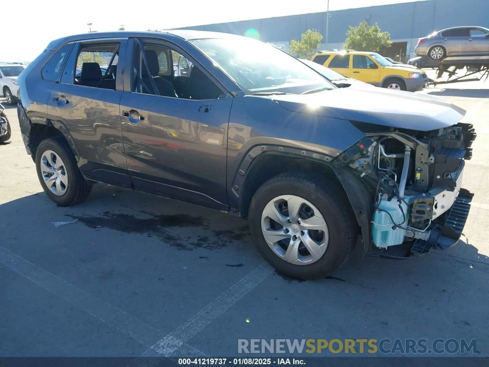 1 Photograph of a damaged car 2T3H1RFV6MW149621 TOYOTA RAV4 2021