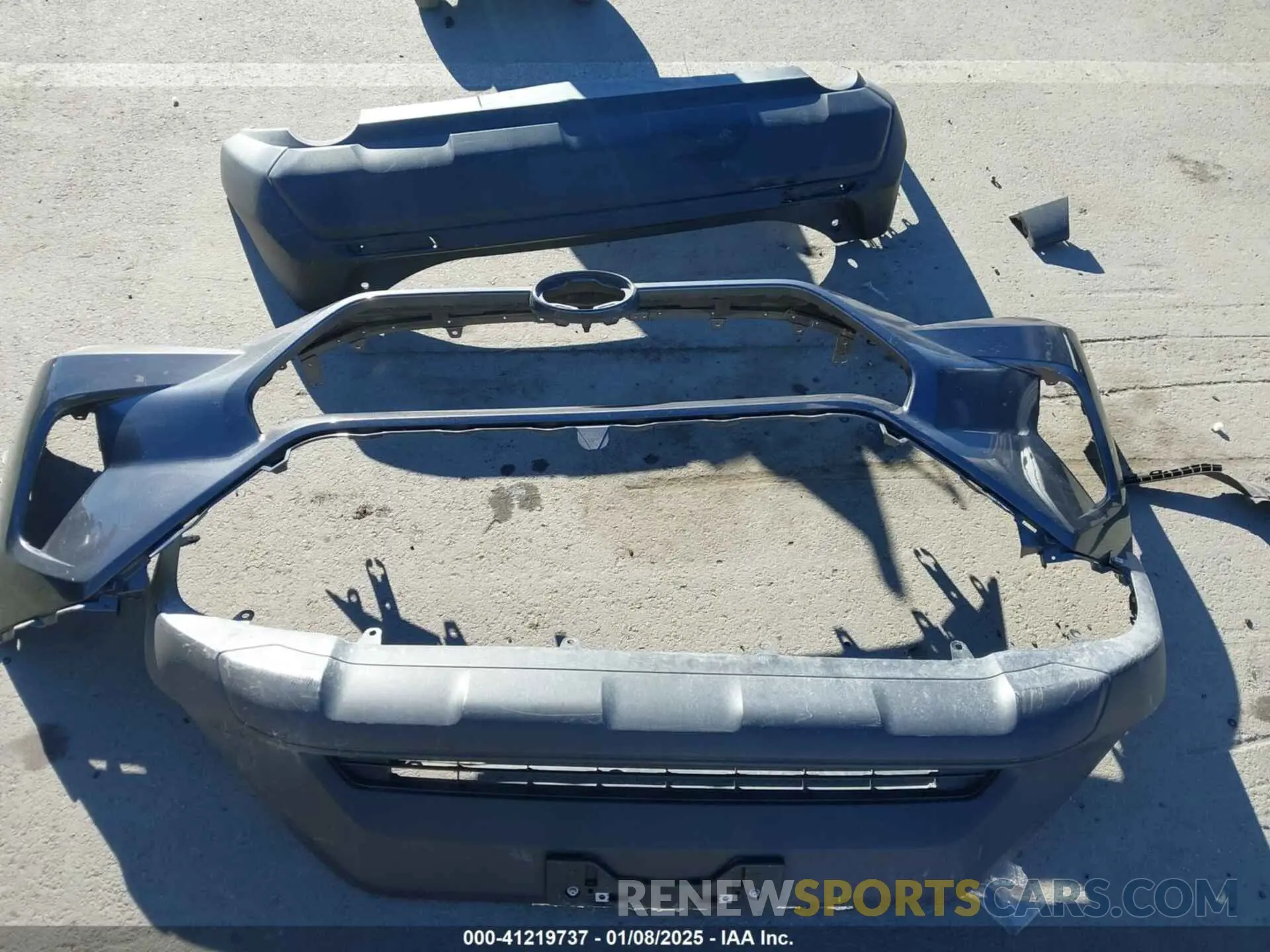 20 Photograph of a damaged car 2T3H1RFV6MW149621 TOYOTA RAV4 2021