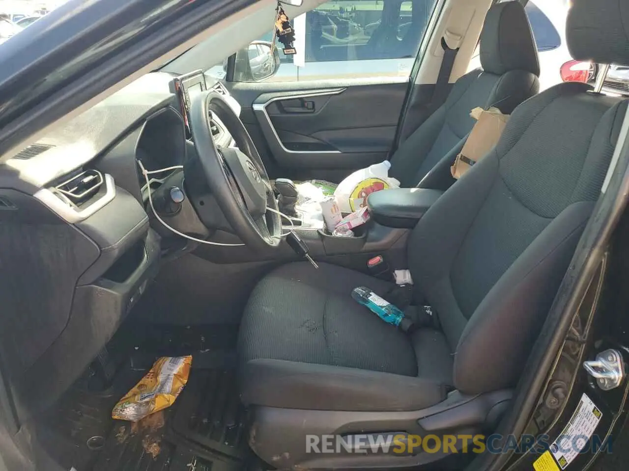 7 Photograph of a damaged car 2T3H1RFV6MW149926 TOYOTA RAV4 2021