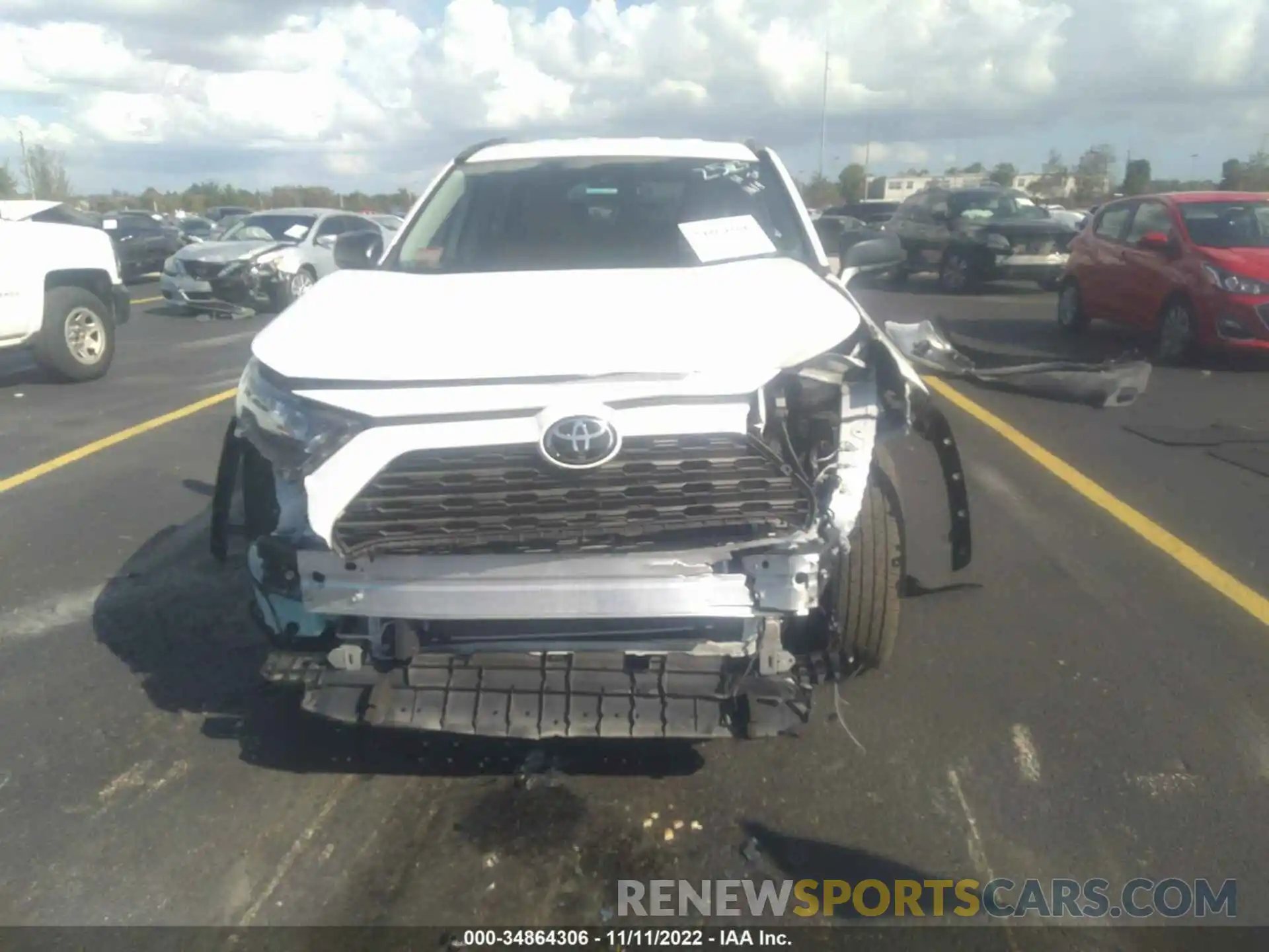 6 Photograph of a damaged car 2T3H1RFV6MW182523 TOYOTA RAV4 2021