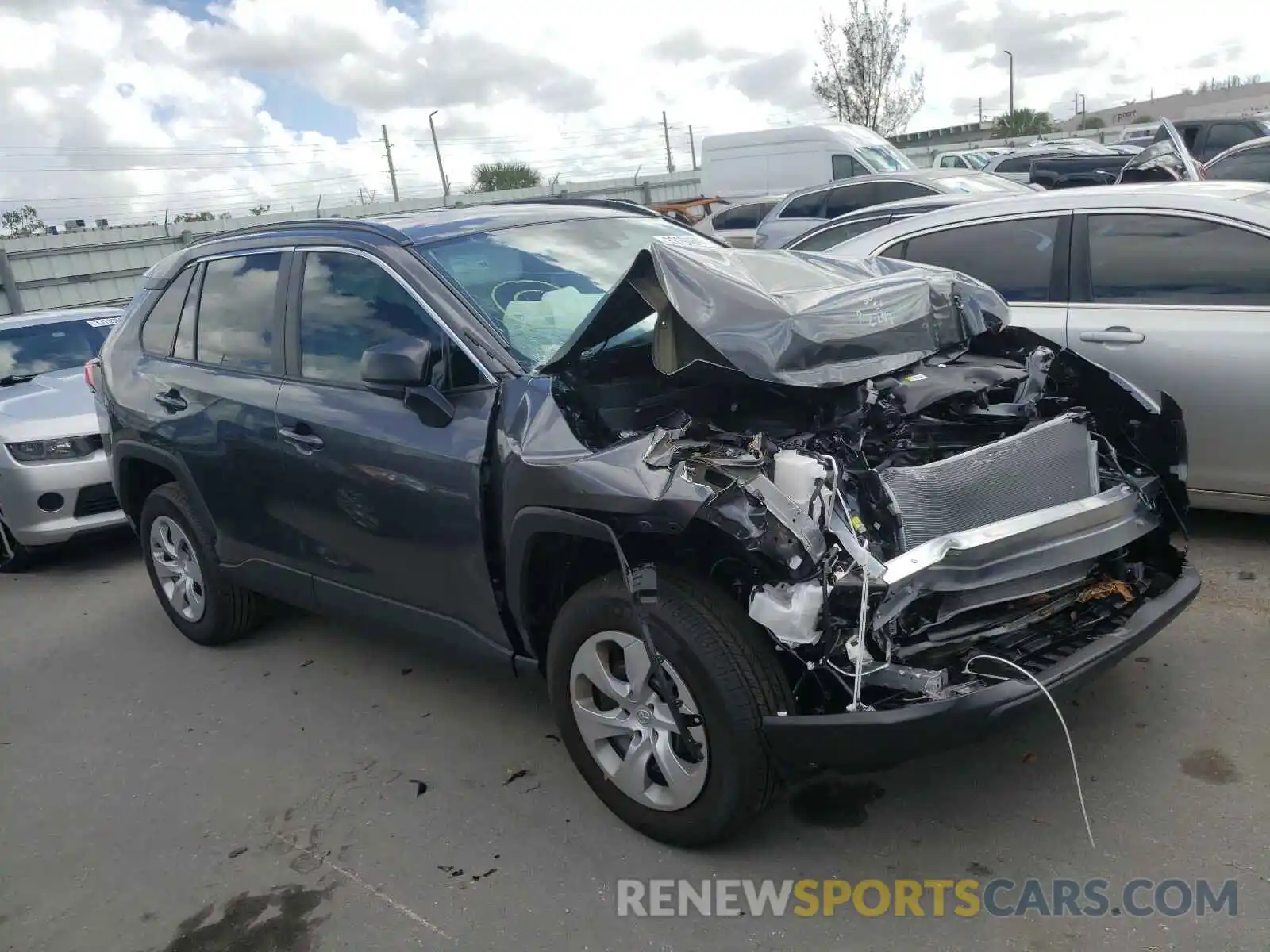 1 Photograph of a damaged car 2T3H1RFV7MC102244 TOYOTA RAV4 2021