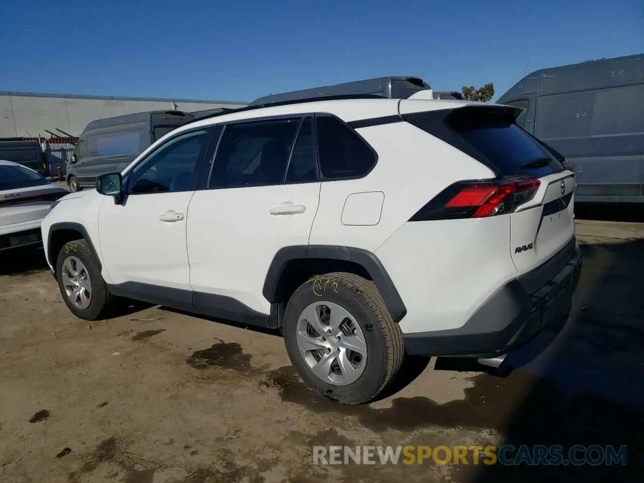 2 Photograph of a damaged car 2T3H1RFV7MC122848 TOYOTA RAV4 2021