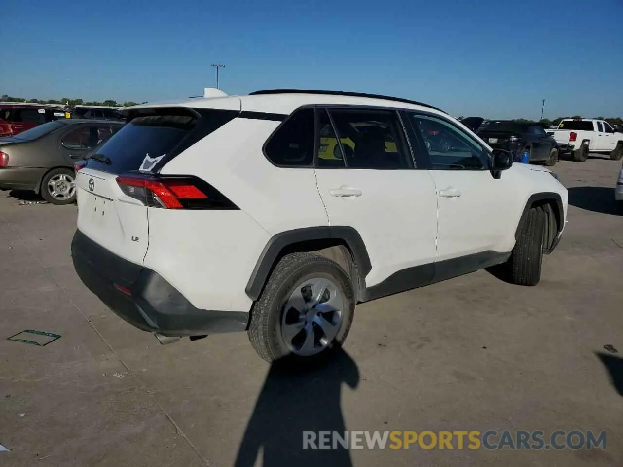 3 Photograph of a damaged car 2T3H1RFV7MC131419 TOYOTA RAV4 2021