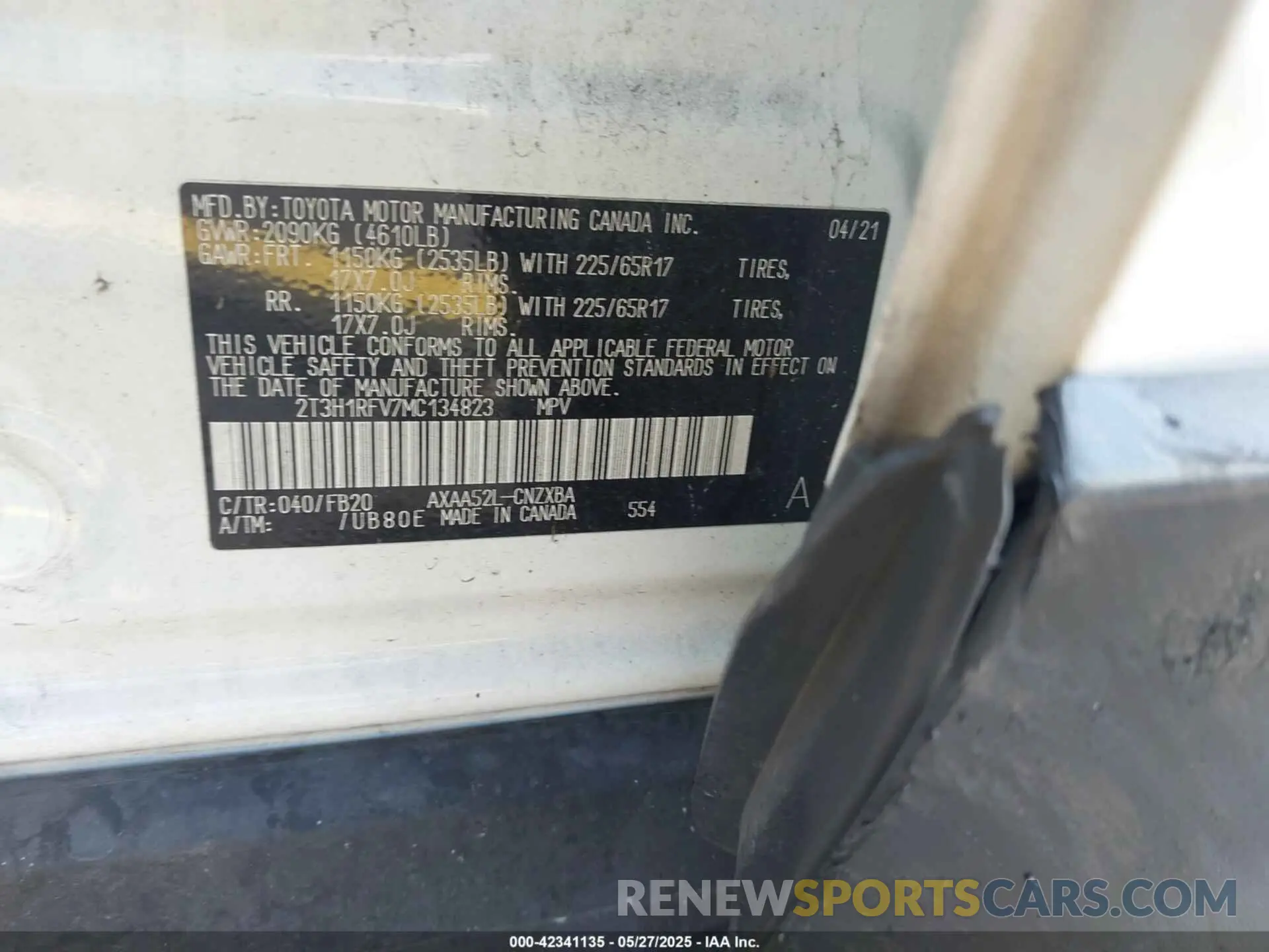 9 Photograph of a damaged car 2T3H1RFV7MC134823 TOYOTA RAV4 2021