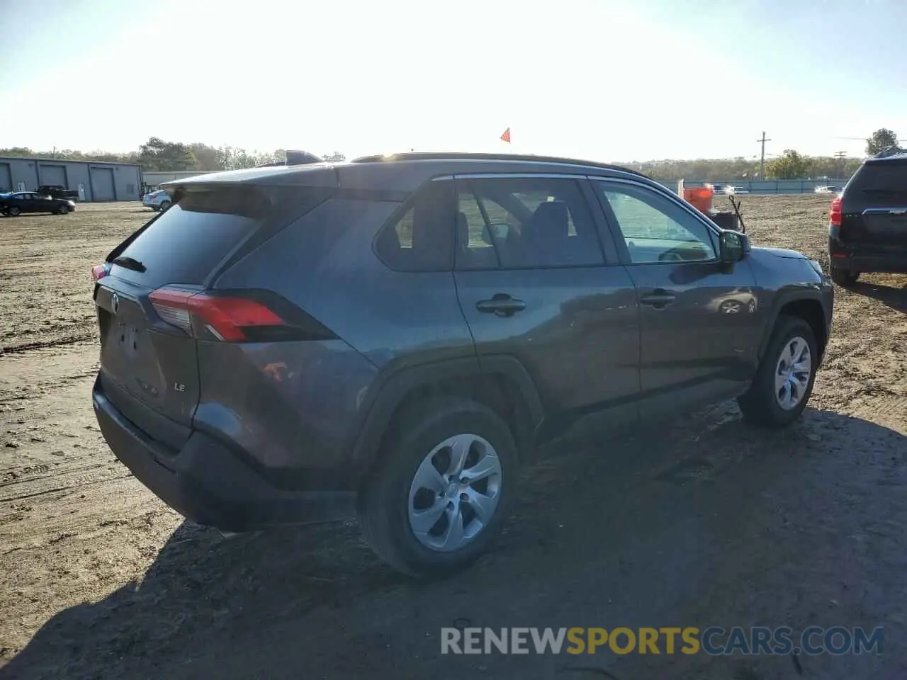 3 Photograph of a damaged car 2T3H1RFV7MC142503 TOYOTA RAV4 2021