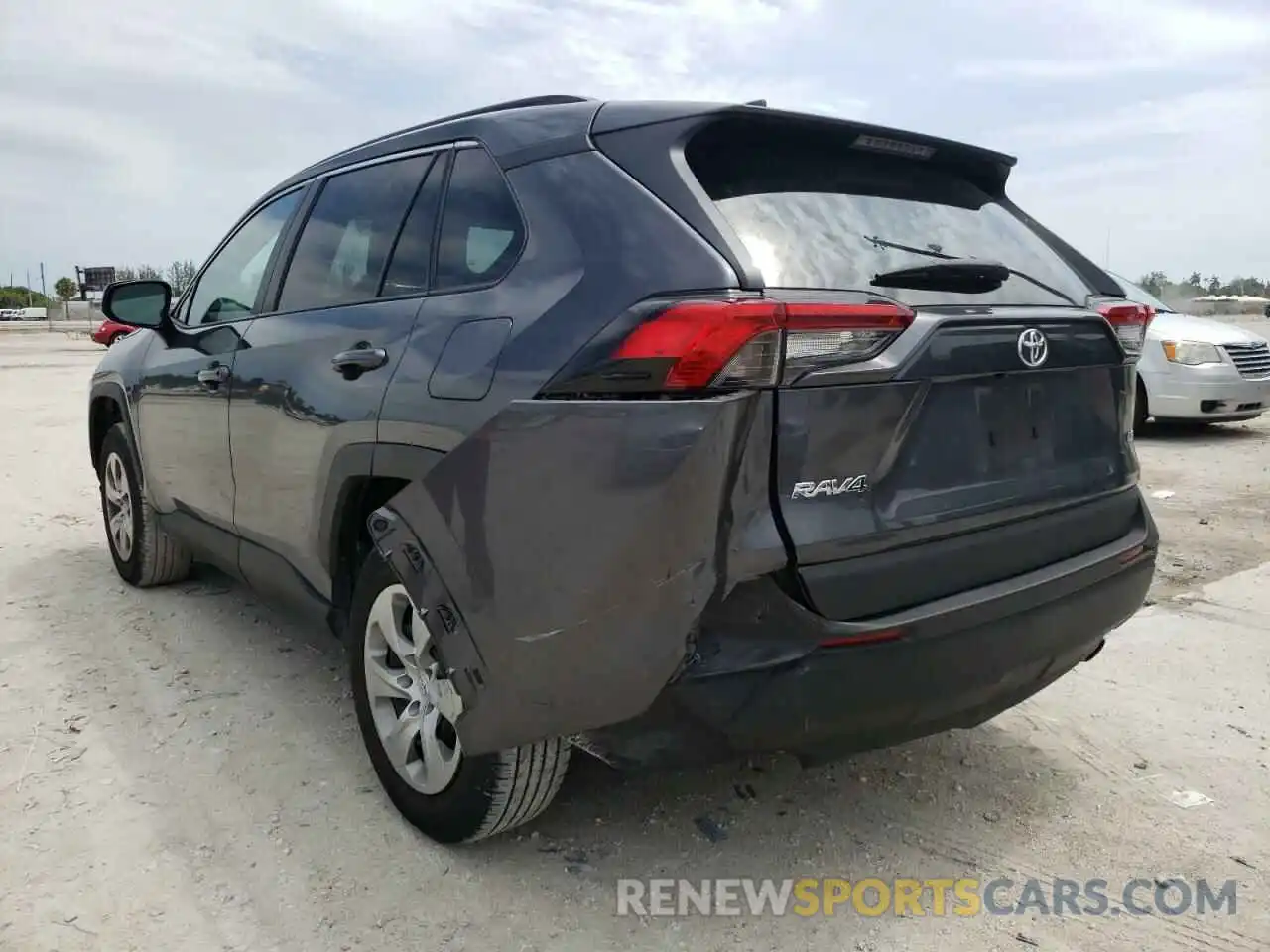 3 Photograph of a damaged car 2T3H1RFV7MC152304 TOYOTA RAV4 2021