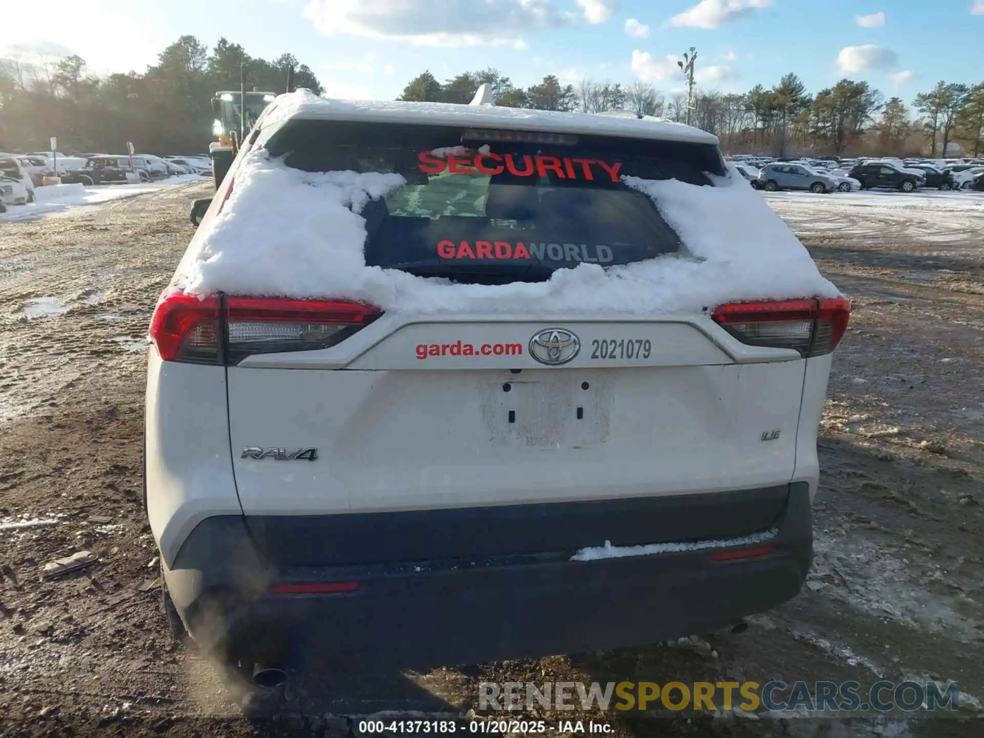 16 Photograph of a damaged car 2T3H1RFV7MC163545 TOYOTA RAV4 2021