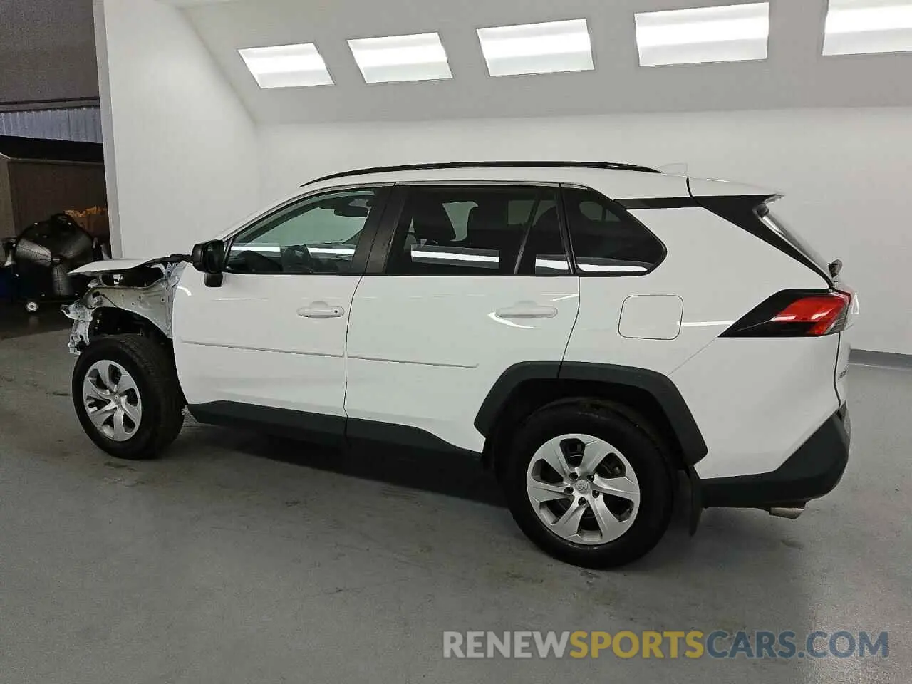 2 Photograph of a damaged car 2T3H1RFV7MW123593 TOYOTA RAV4 2021