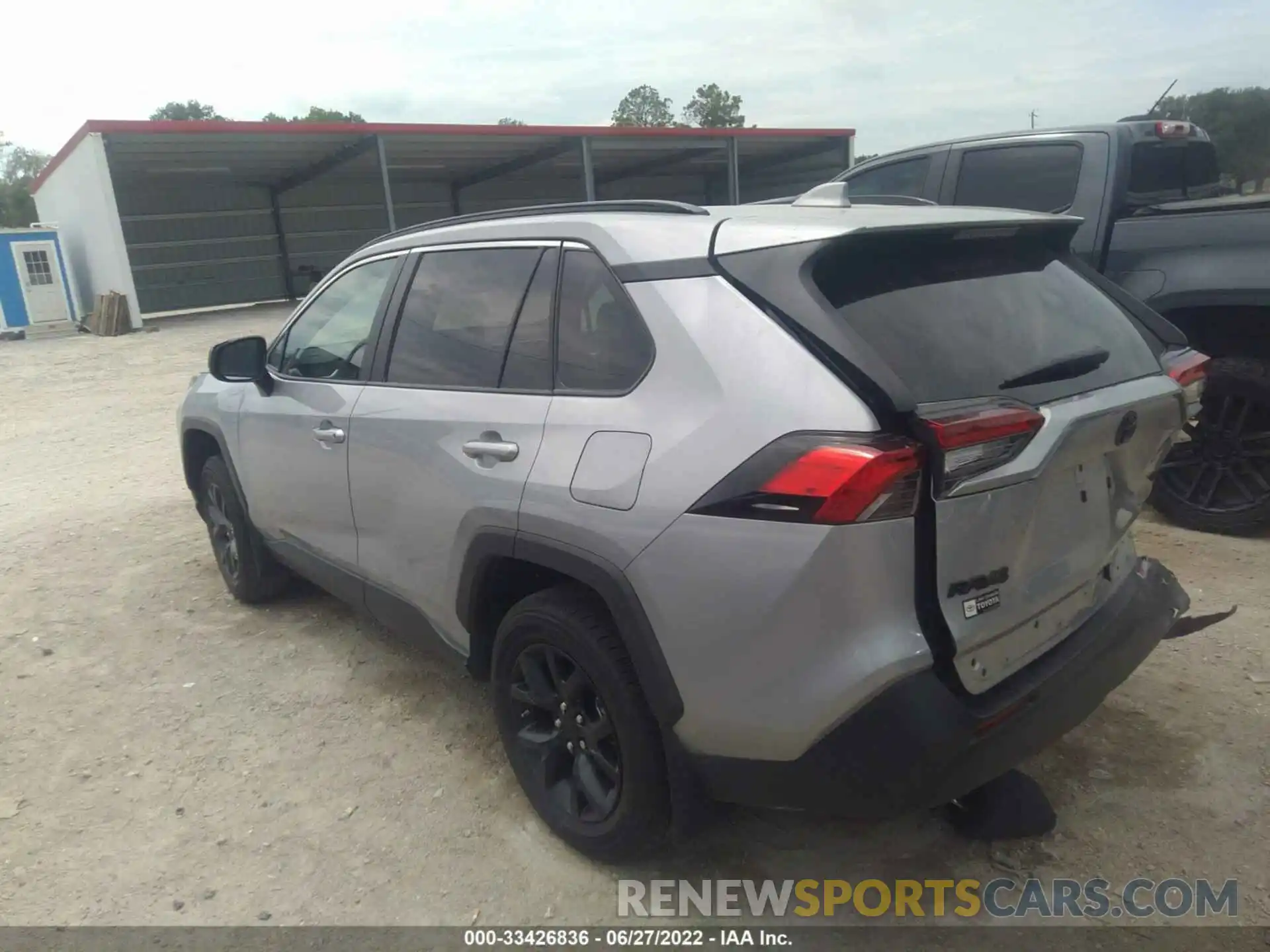 3 Photograph of a damaged car 2T3H1RFV7MW181624 TOYOTA RAV4 2021