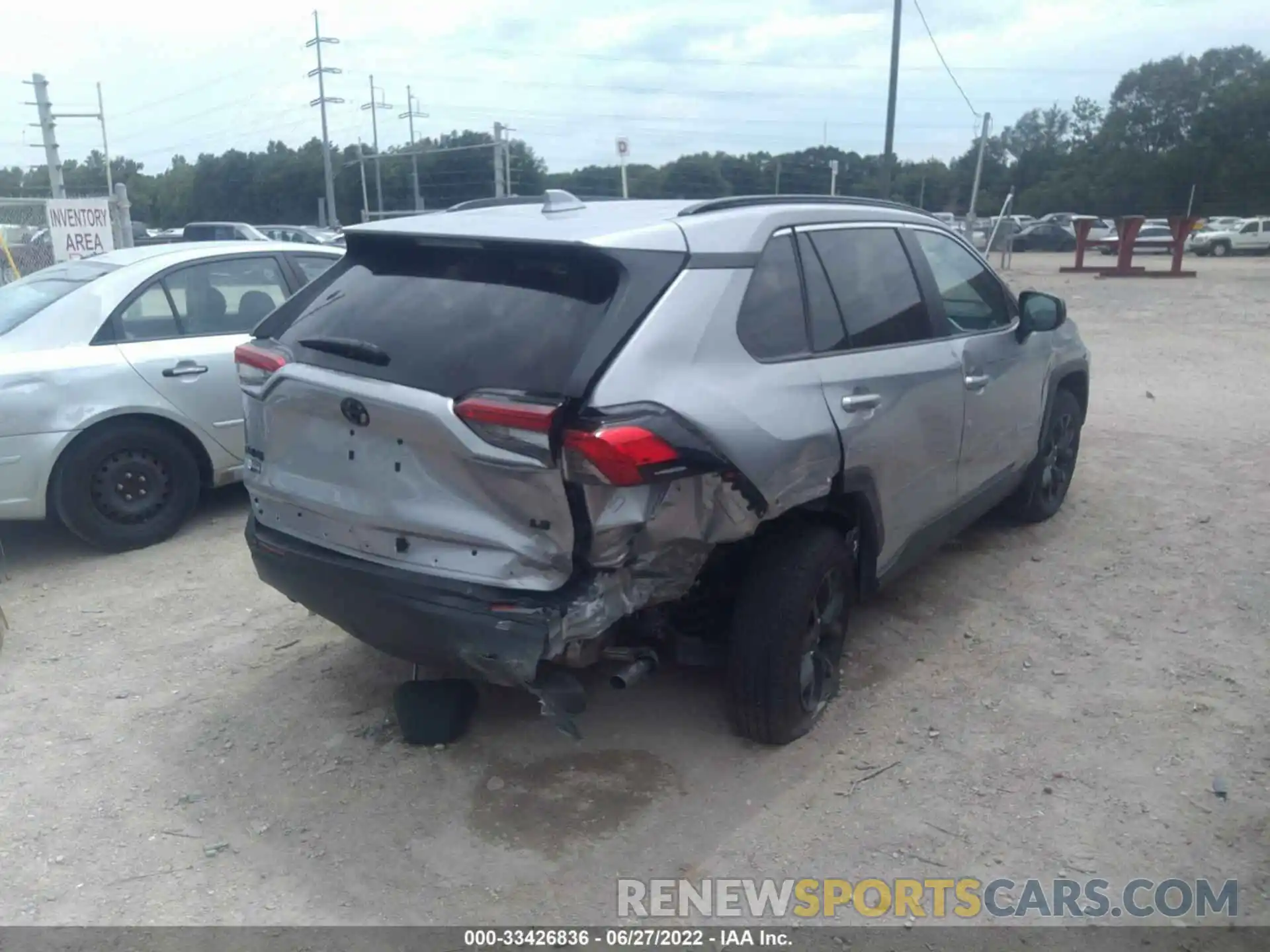 6 Photograph of a damaged car 2T3H1RFV7MW181624 TOYOTA RAV4 2021