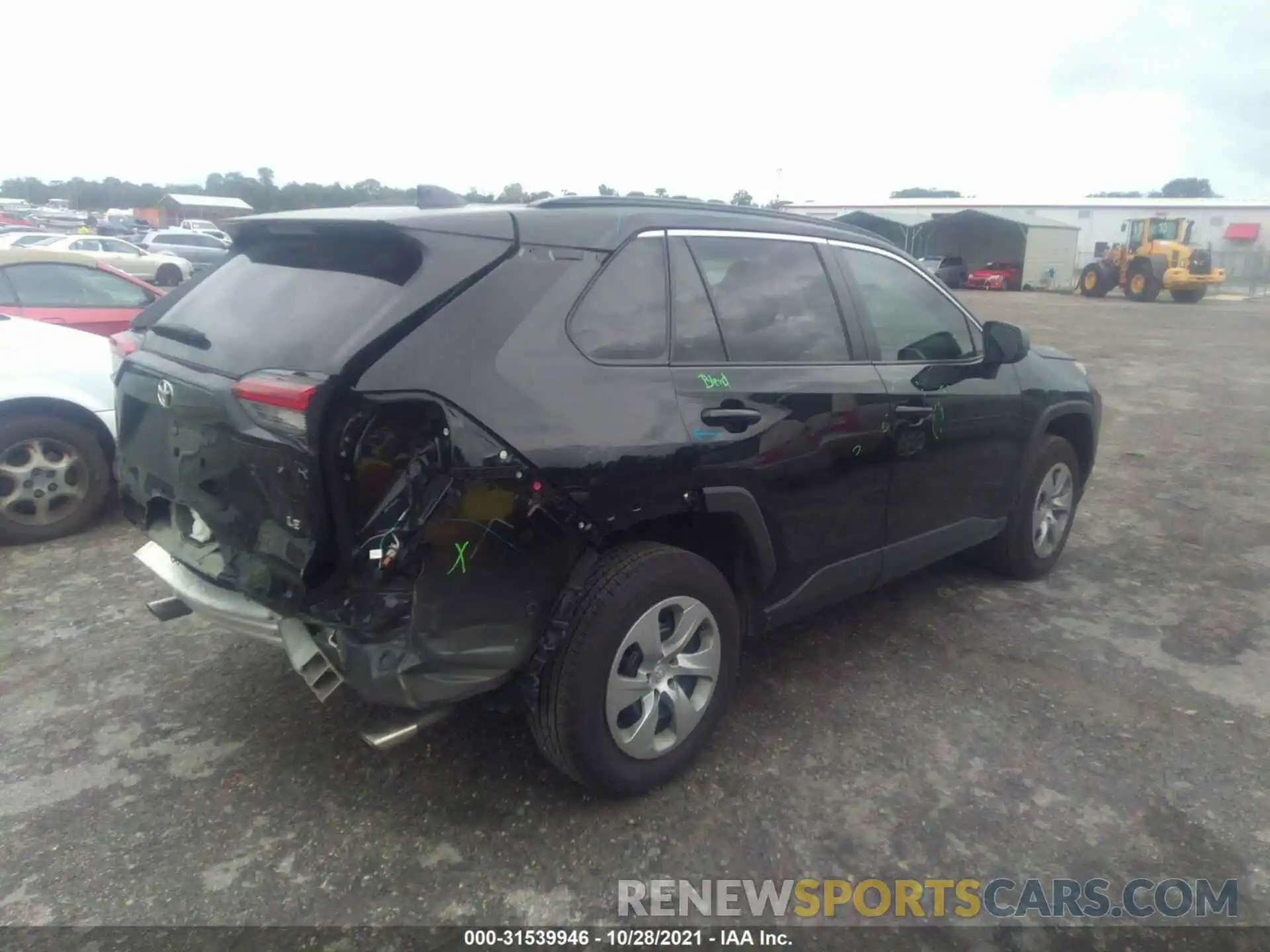 4 Photograph of a damaged car 2T3H1RFV8MC100616 TOYOTA RAV4 2021