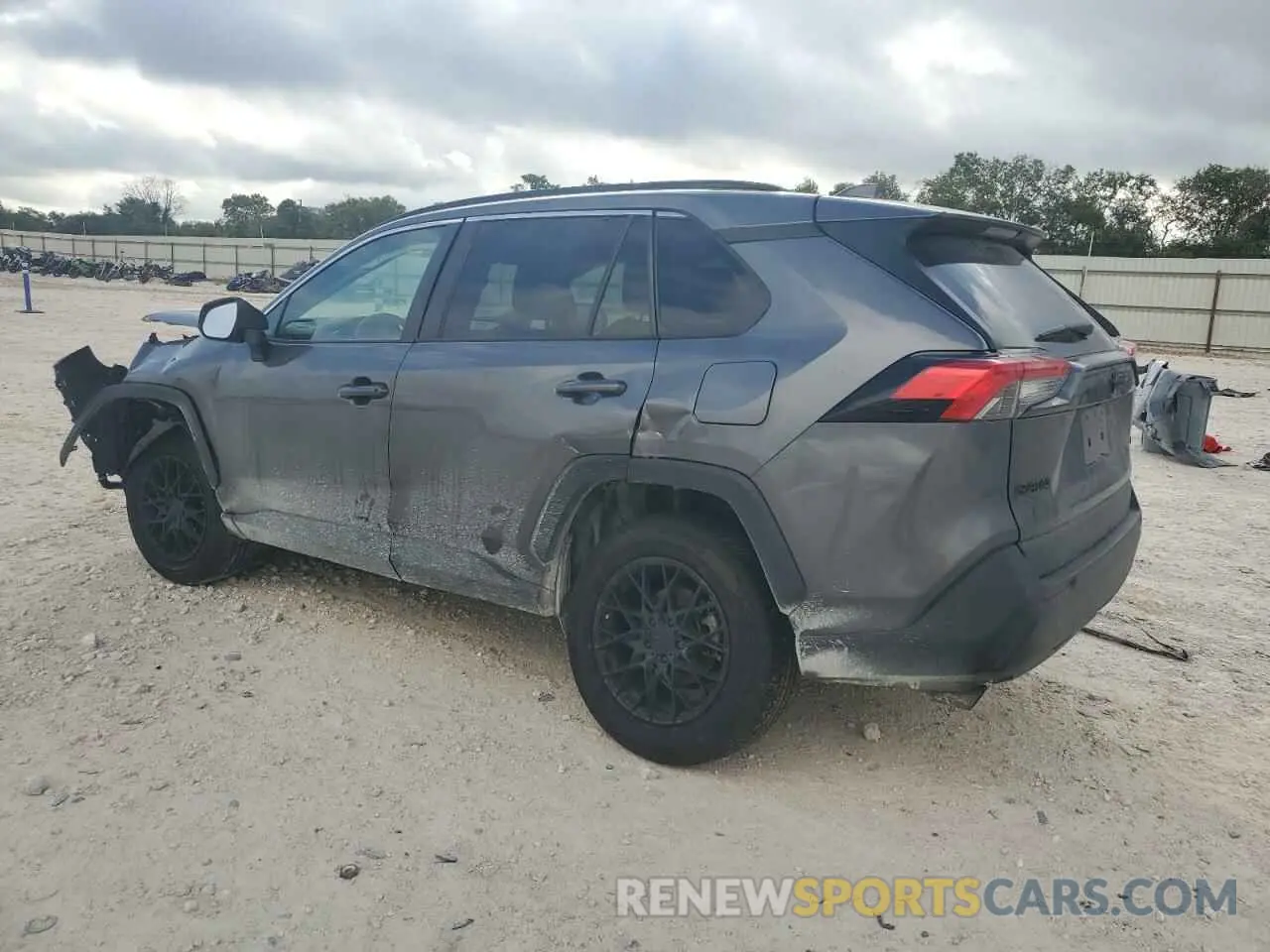 2 Photograph of a damaged car 2T3H1RFV8MC119232 TOYOTA RAV4 2021