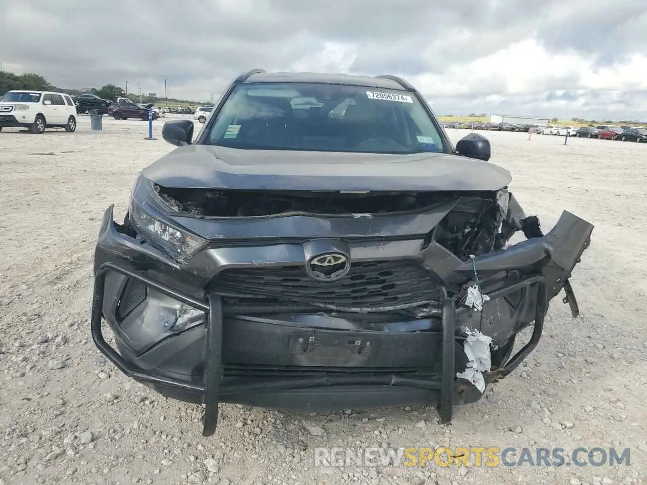 5 Photograph of a damaged car 2T3H1RFV8MC119232 TOYOTA RAV4 2021