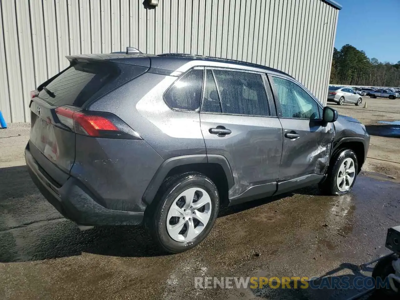 3 Photograph of a damaged car 2T3H1RFV8MC143997 TOYOTA RAV4 2021