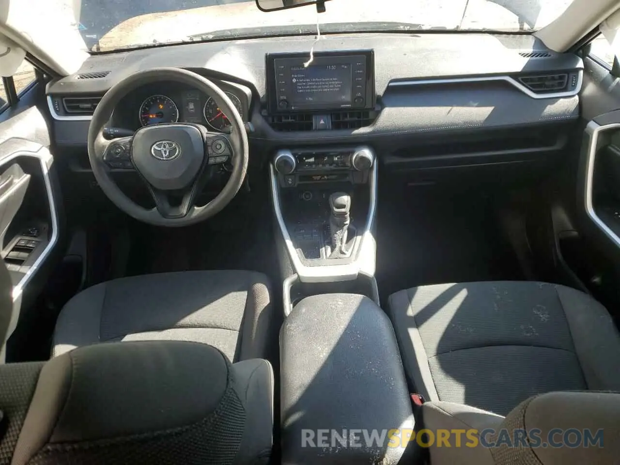 8 Photograph of a damaged car 2T3H1RFV8MC143997 TOYOTA RAV4 2021