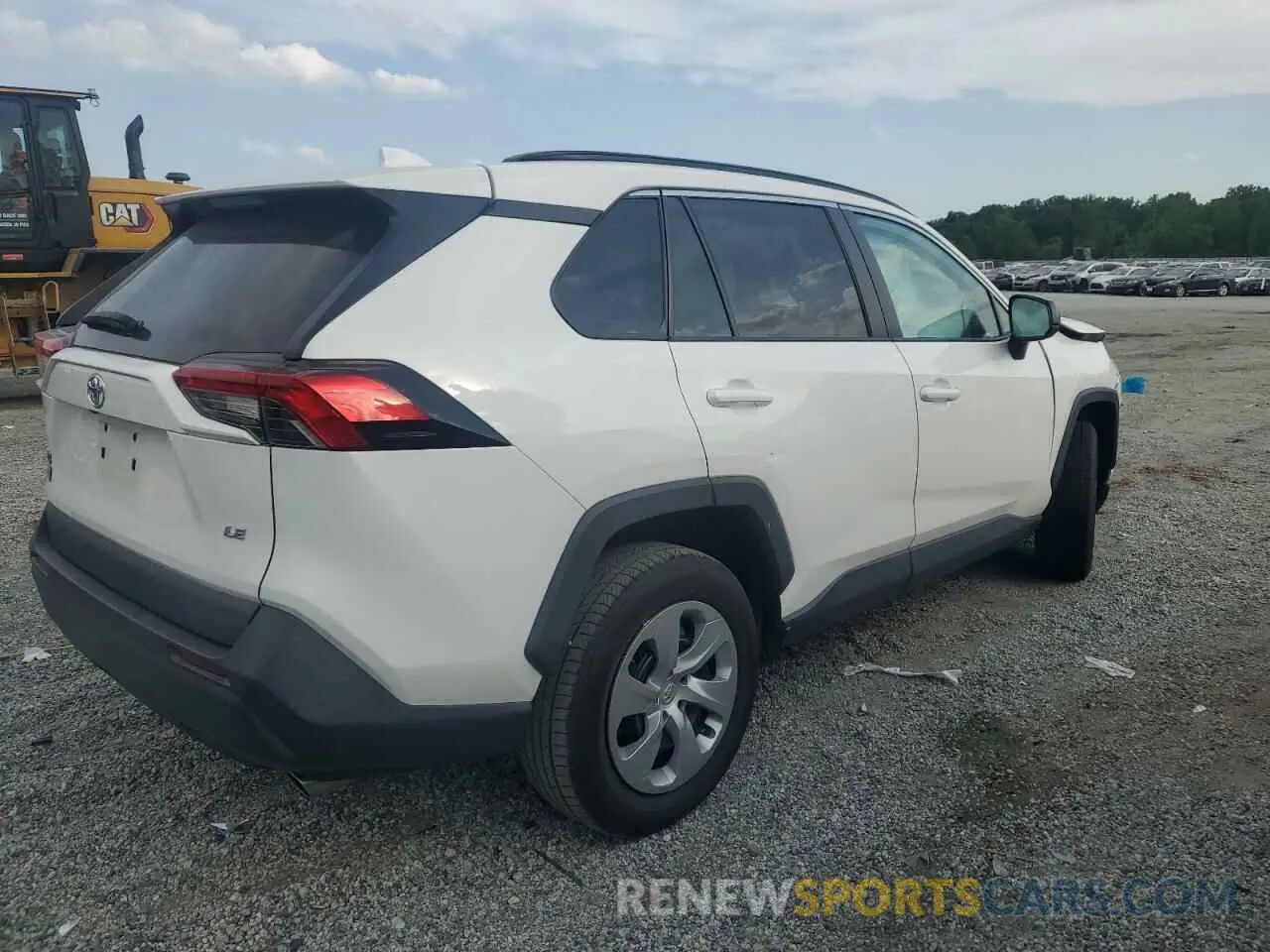 3 Photograph of a damaged car 2T3H1RFV8MW107192 TOYOTA RAV4 2021