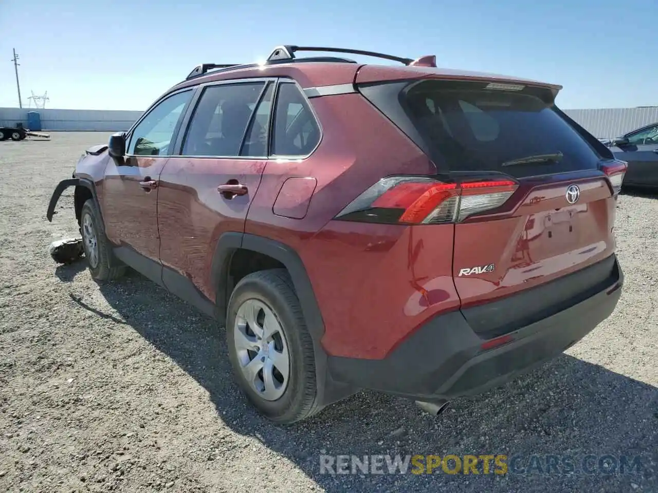 3 Photograph of a damaged car 2T3H1RFV8MW110030 TOYOTA RAV4 2021