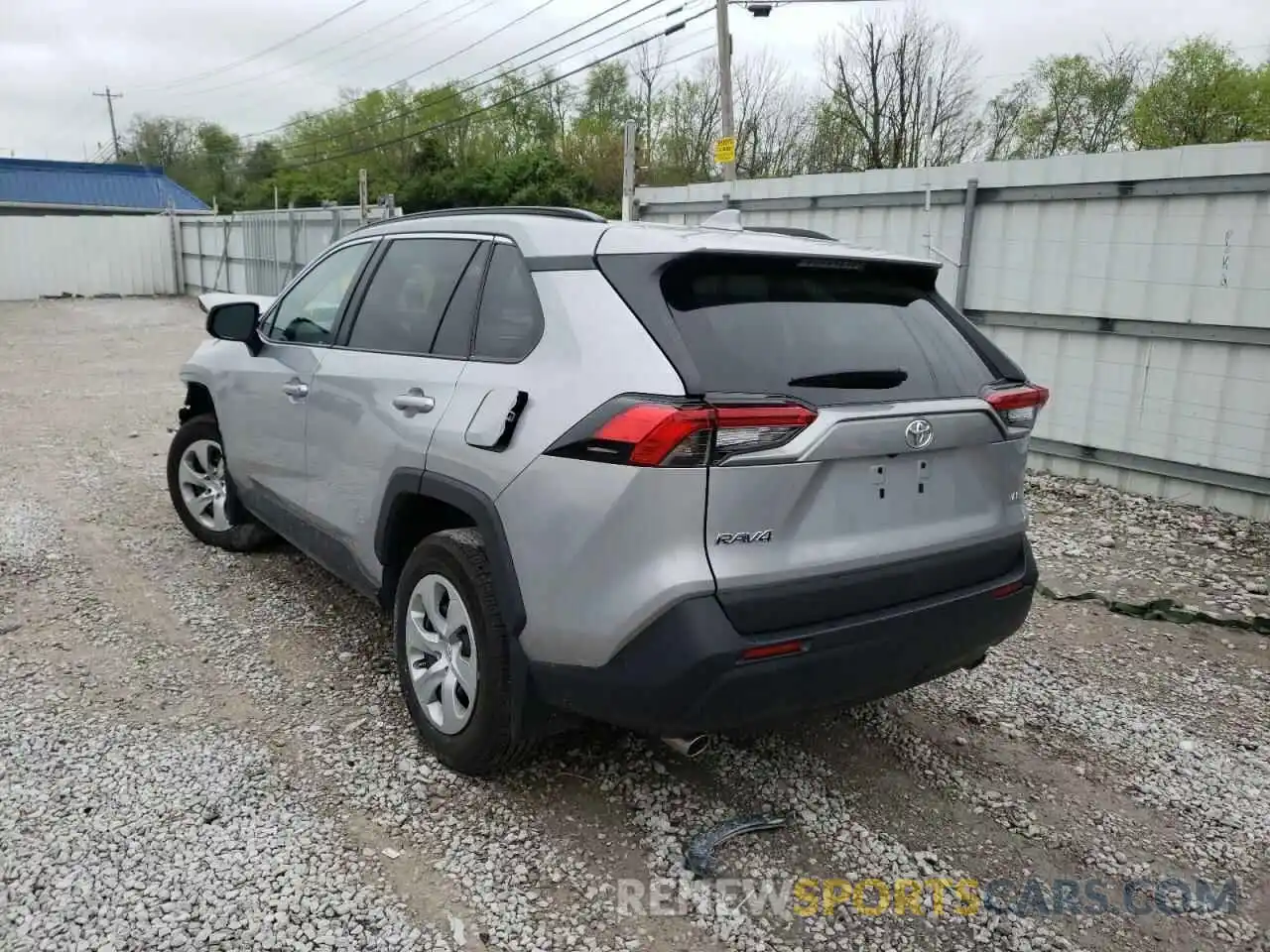 3 Photograph of a damaged car 2T3H1RFV8MW146929 TOYOTA RAV4 2021