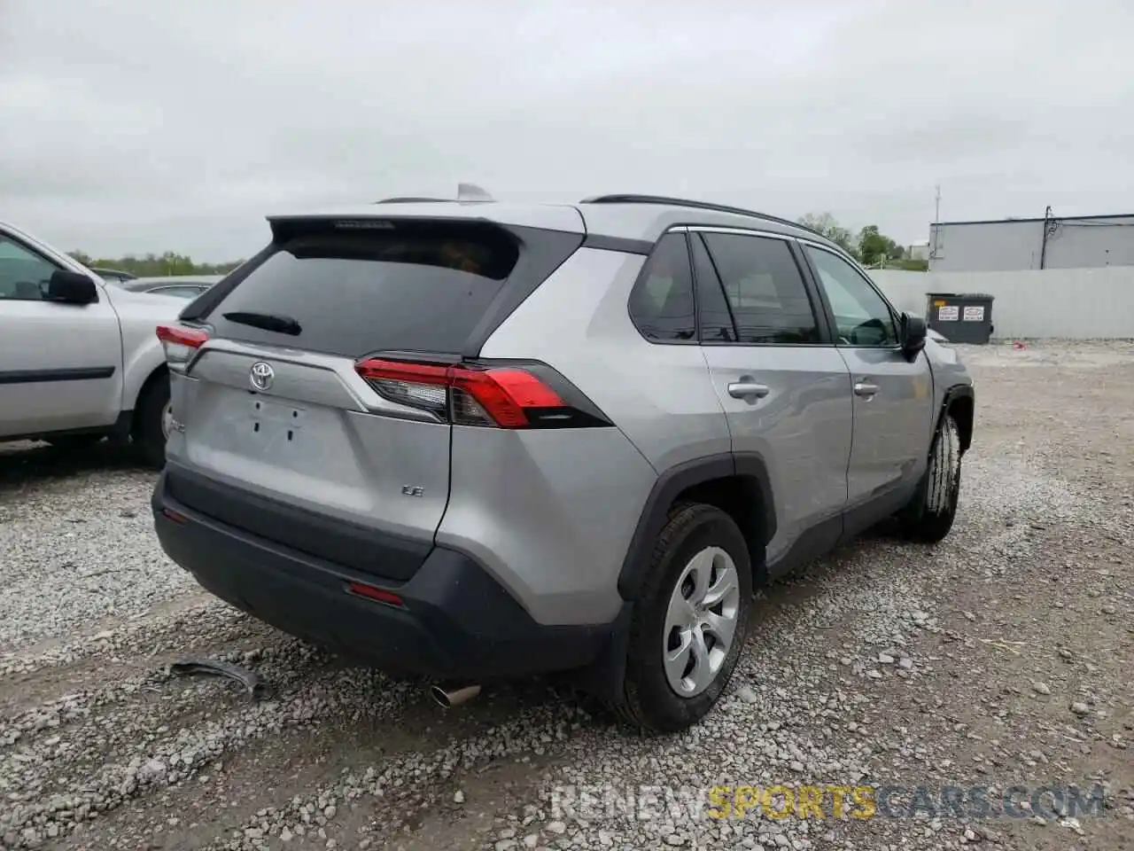 4 Photograph of a damaged car 2T3H1RFV8MW146929 TOYOTA RAV4 2021