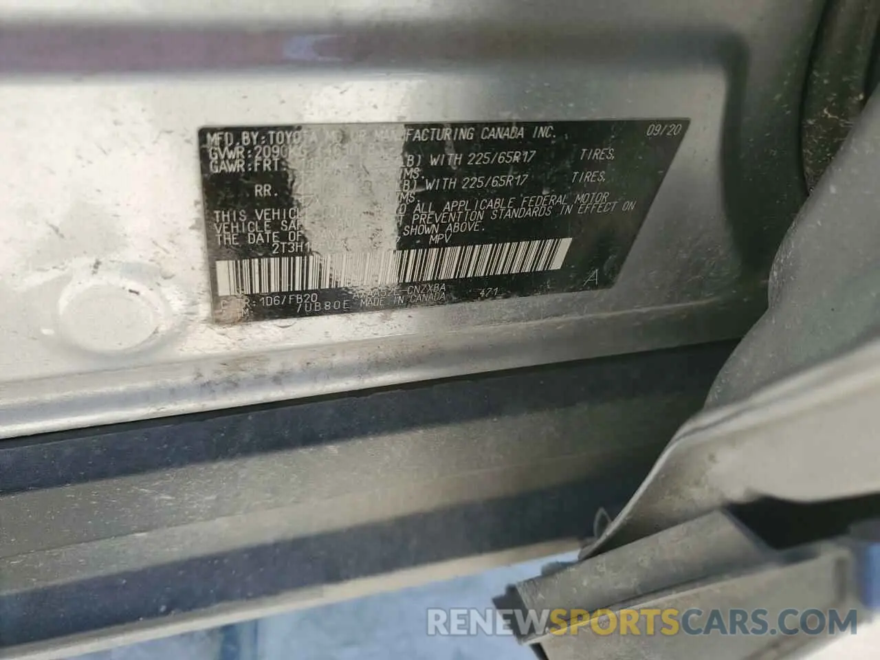 13 Photograph of a damaged car 2T3H1RFV9MC090517 TOYOTA RAV4 2021