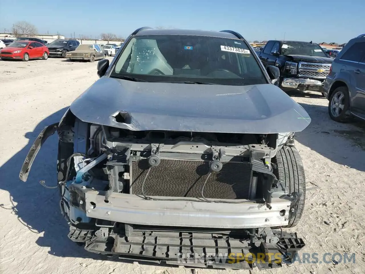5 Photograph of a damaged car 2T3H1RFV9MC090517 TOYOTA RAV4 2021
