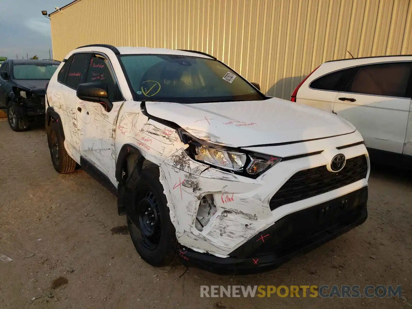 9 Photograph of a damaged car 2T3H1RFV9MC116775 TOYOTA RAV4 2021