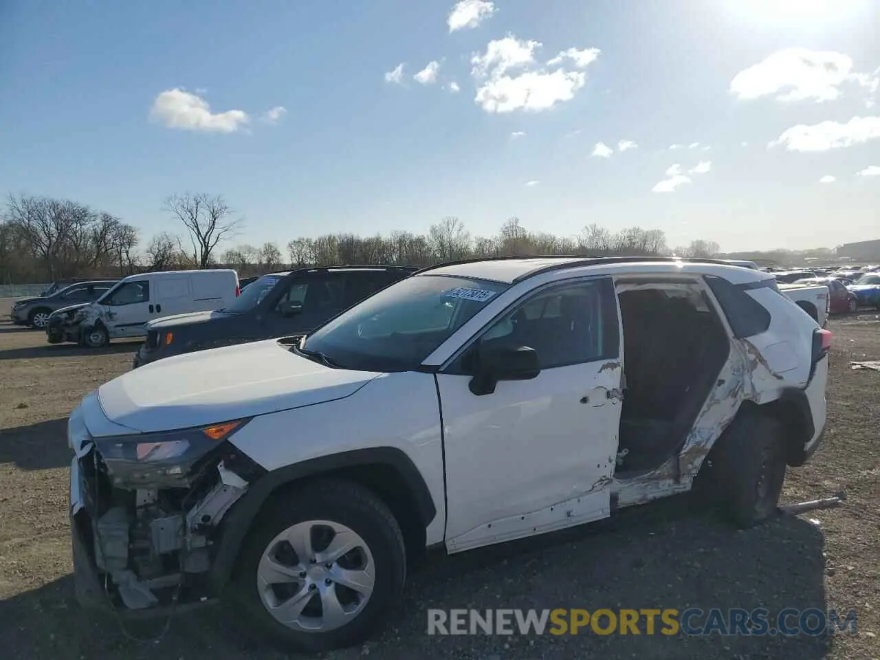 1 Photograph of a damaged car 2T3H1RFV9MC146617 TOYOTA RAV4 2021