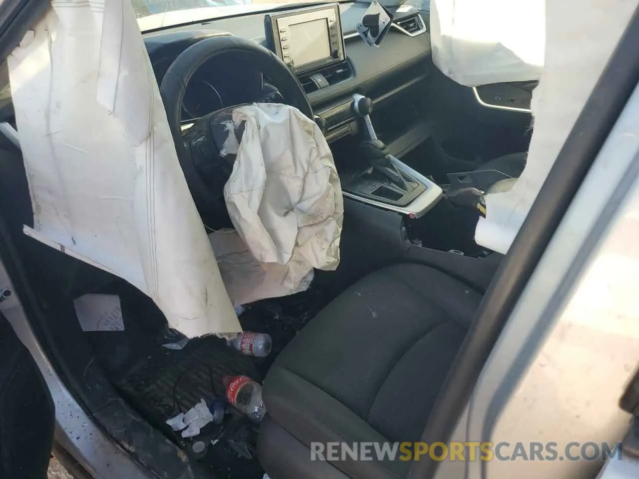 7 Photograph of a damaged car 2T3H1RFV9MC149873 TOYOTA RAV4 2021