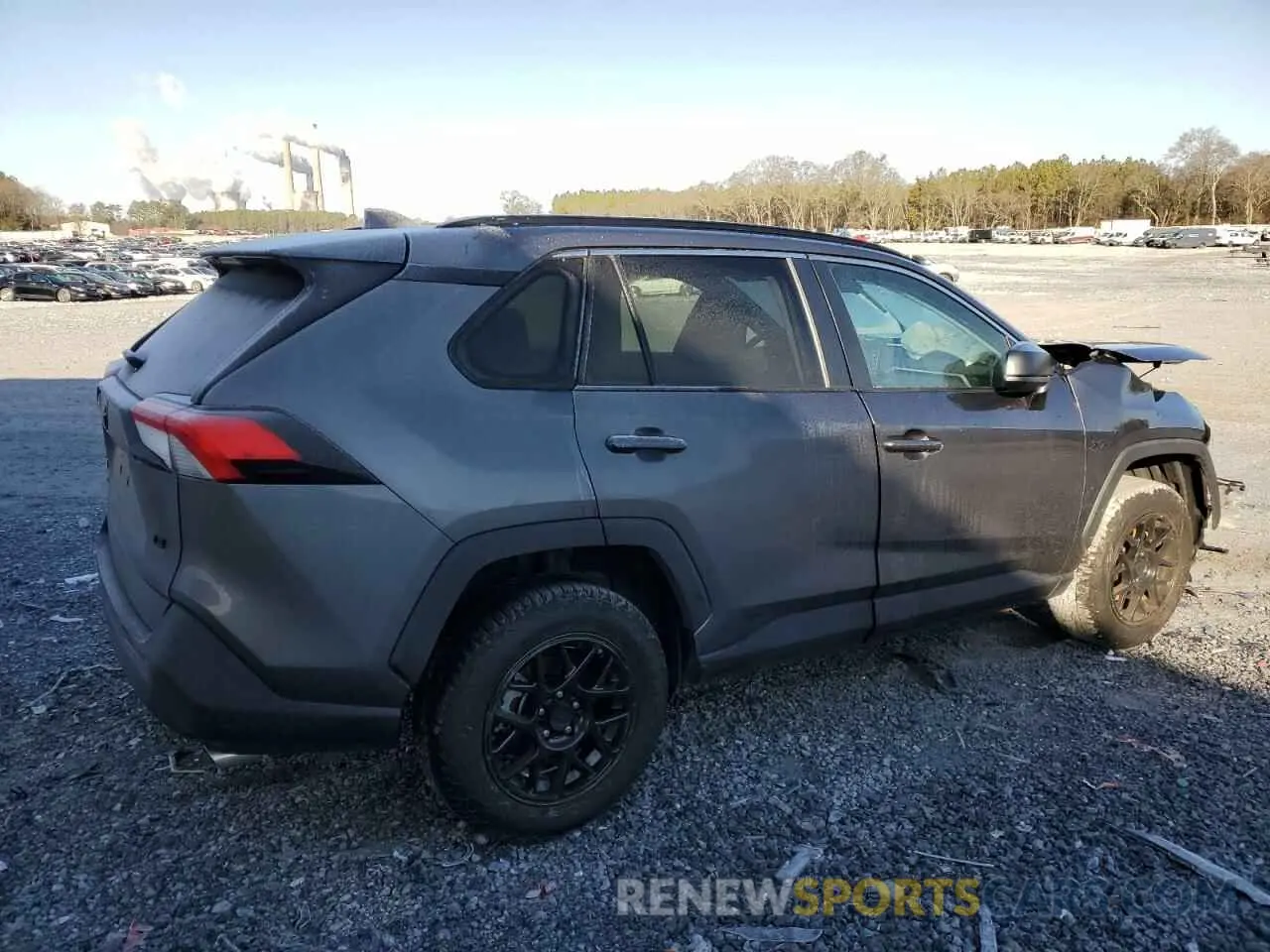 3 Photograph of a damaged car 2T3H1RFV9MC151137 TOYOTA RAV4 2021
