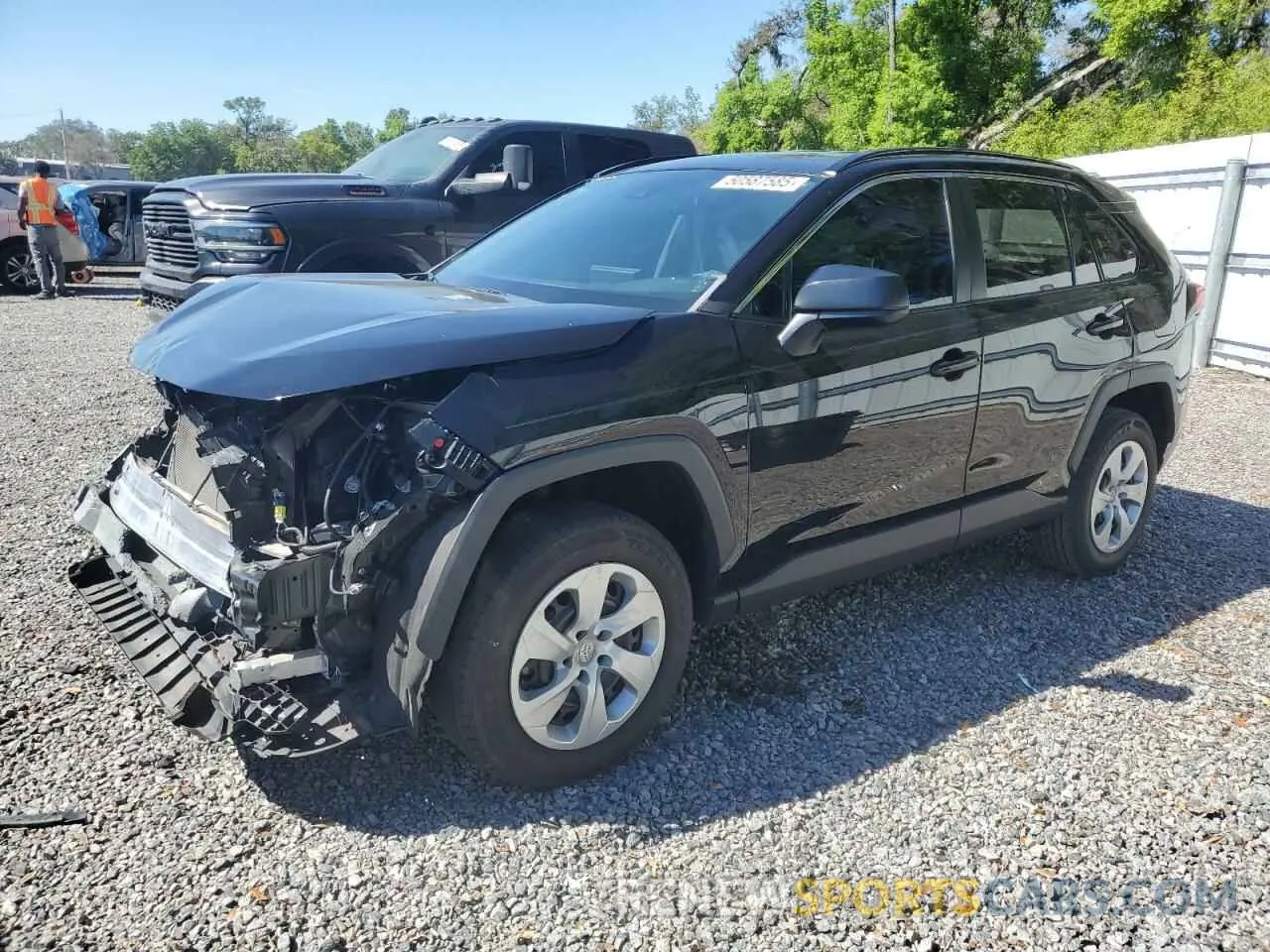 1 Photograph of a damaged car 2T3H1RFV9MC156659 TOYOTA RAV4 2021