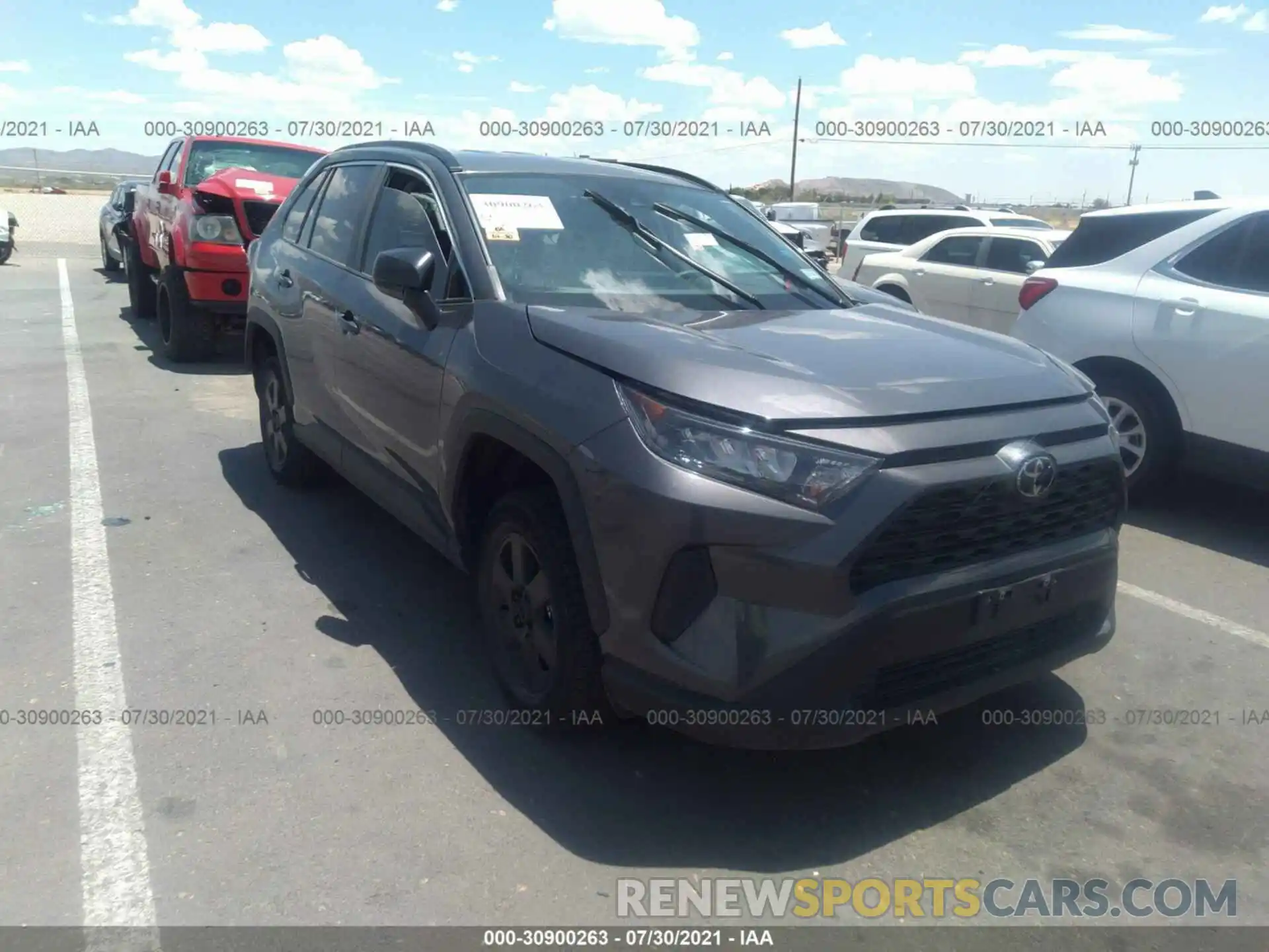 1 Photograph of a damaged car 2T3H1RFV9MW135406 TOYOTA RAV4 2021