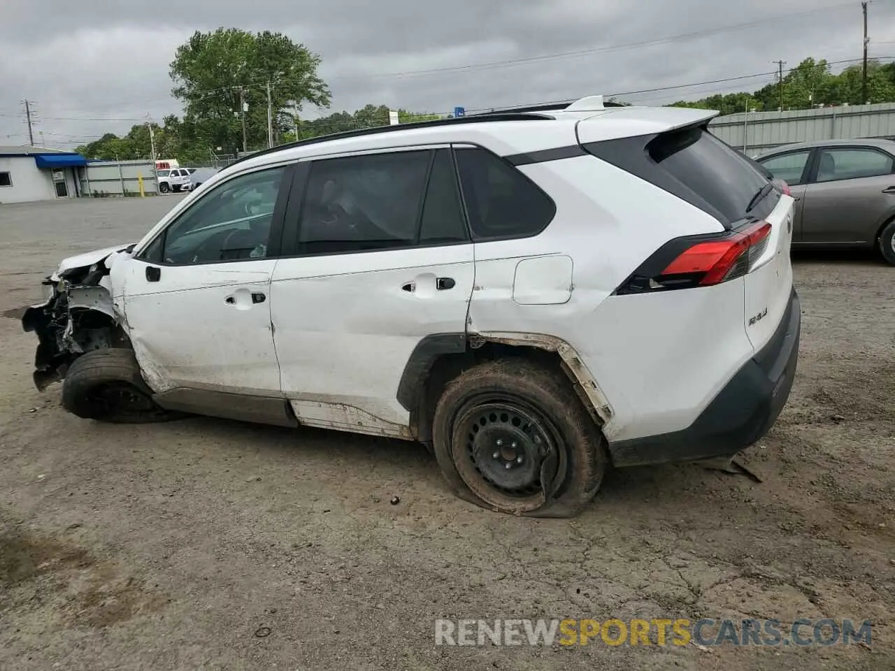 2 Photograph of a damaged car 2T3H1RFV9MW144588 TOYOTA RAV4 2021